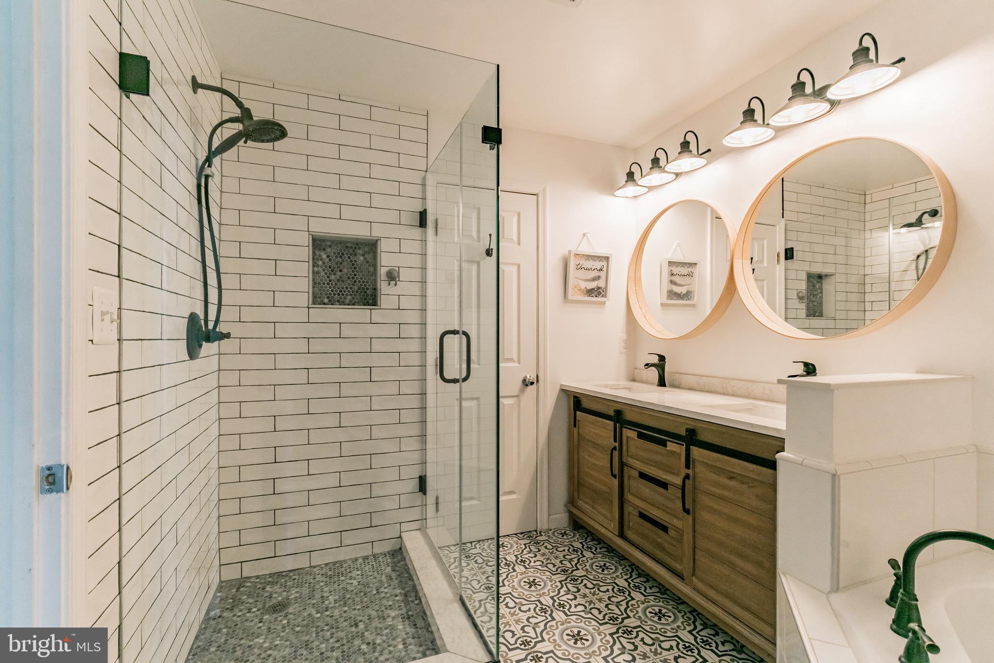 RIDGELEIGH - Residential