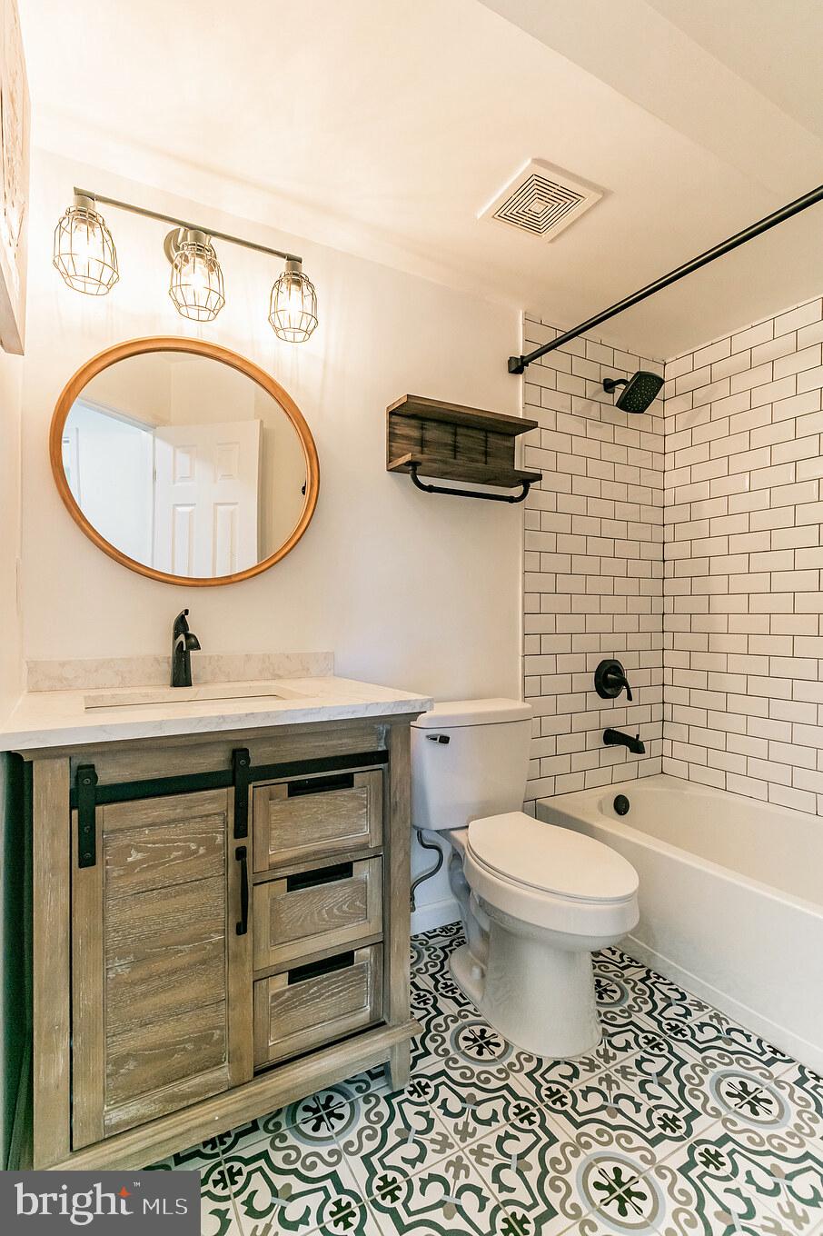 RIDGELEIGH - Residential