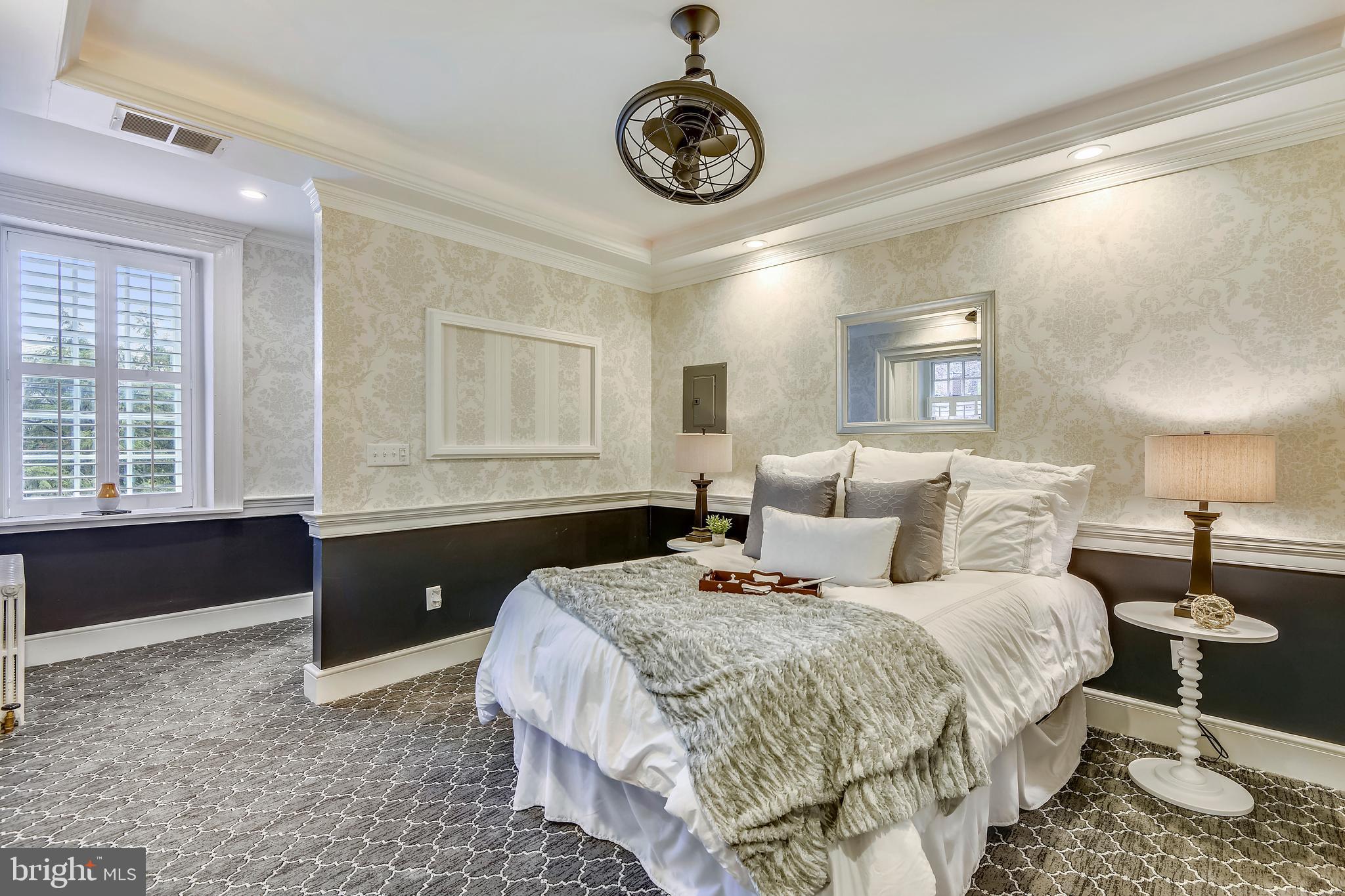 HISTORIC DISTRICT - Residential