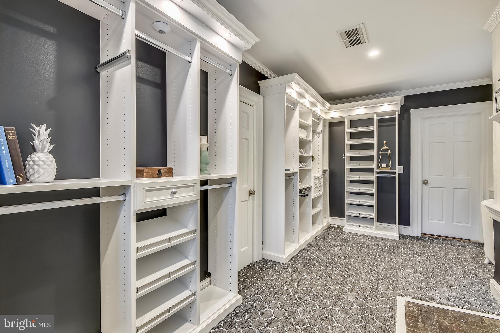 HISTORIC DISTRICT - Residential