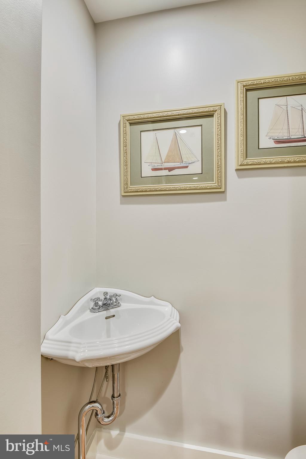 HISTORIC DISTRICT - Residential