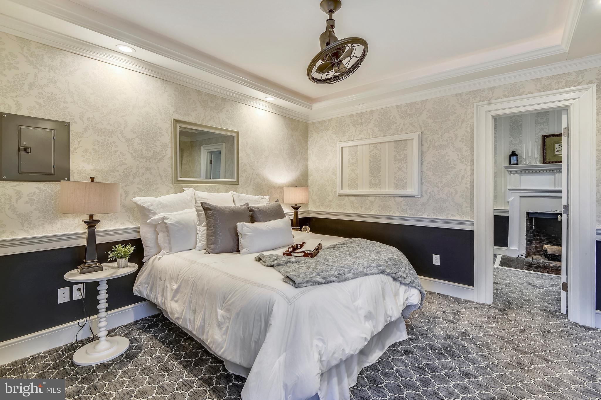 HISTORIC DISTRICT - Residential