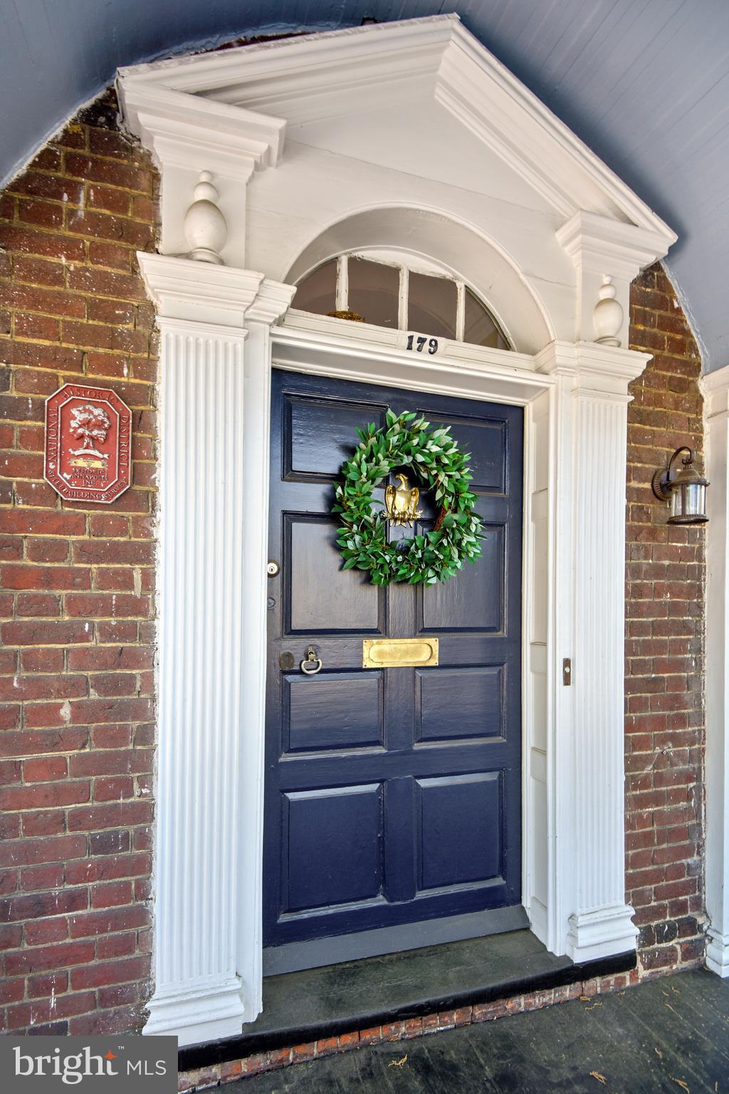 HISTORIC DISTRICT - Residential