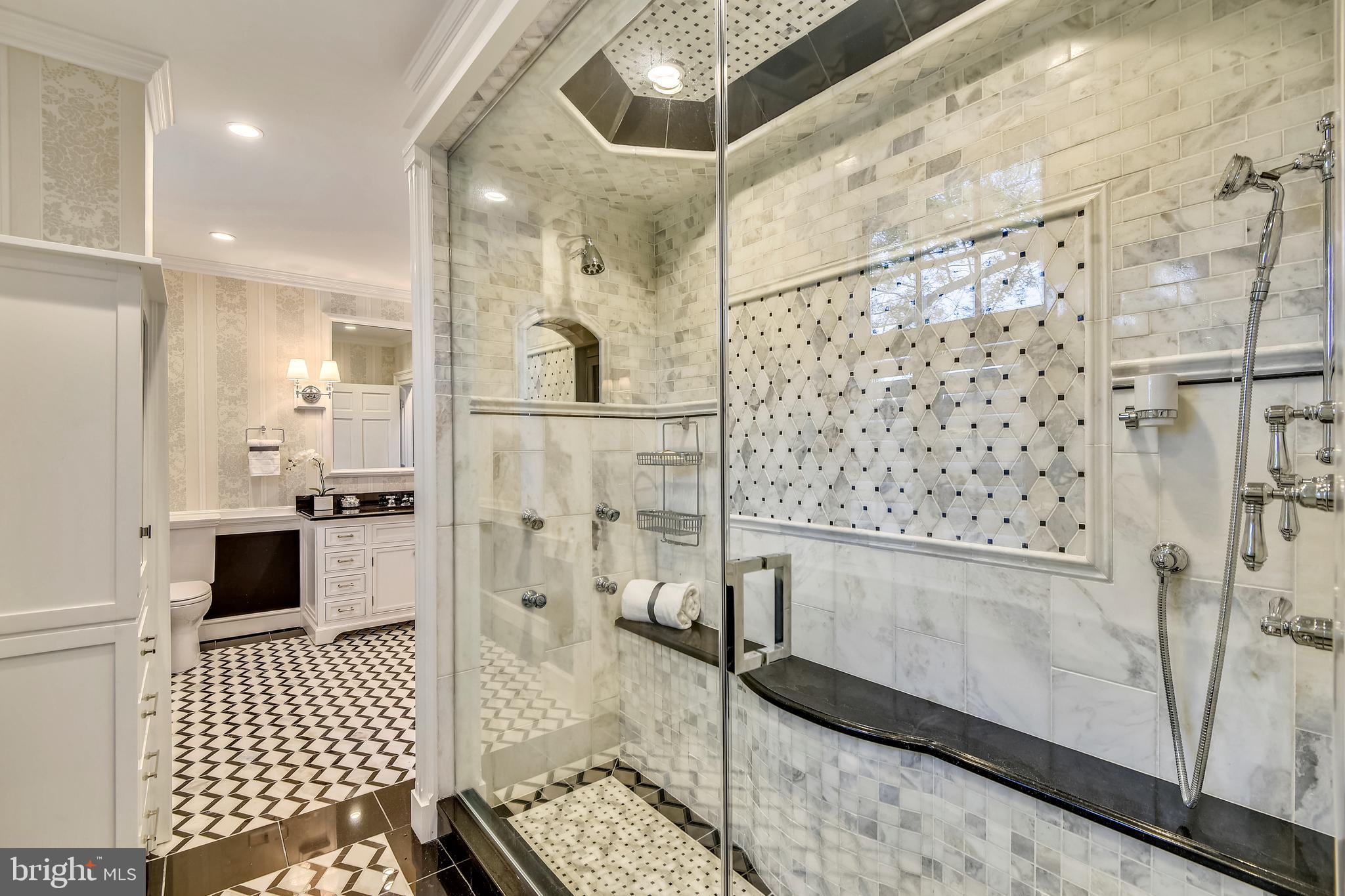 HISTORIC DISTRICT - Residential