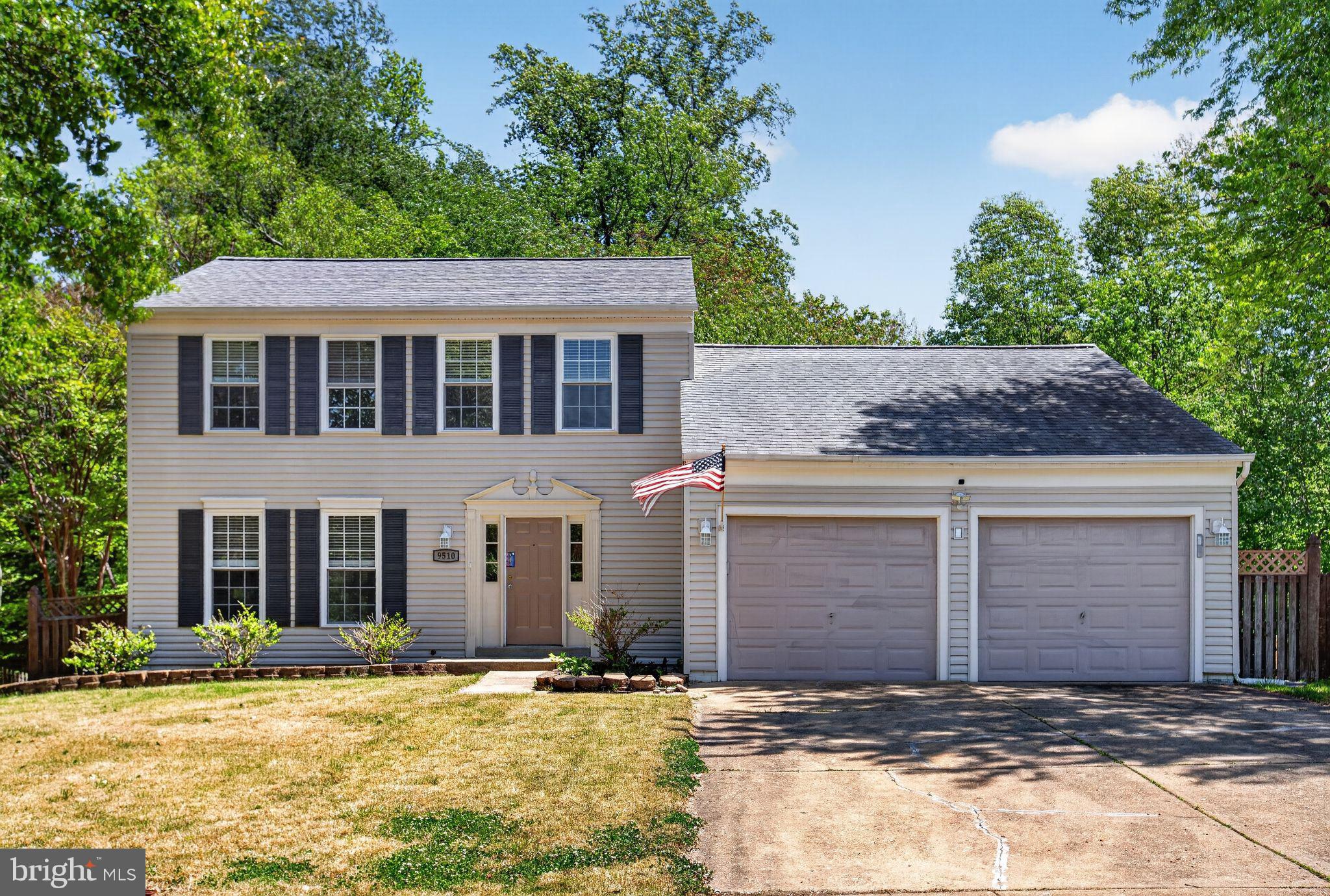 FOX RUN ESTATES - Residential