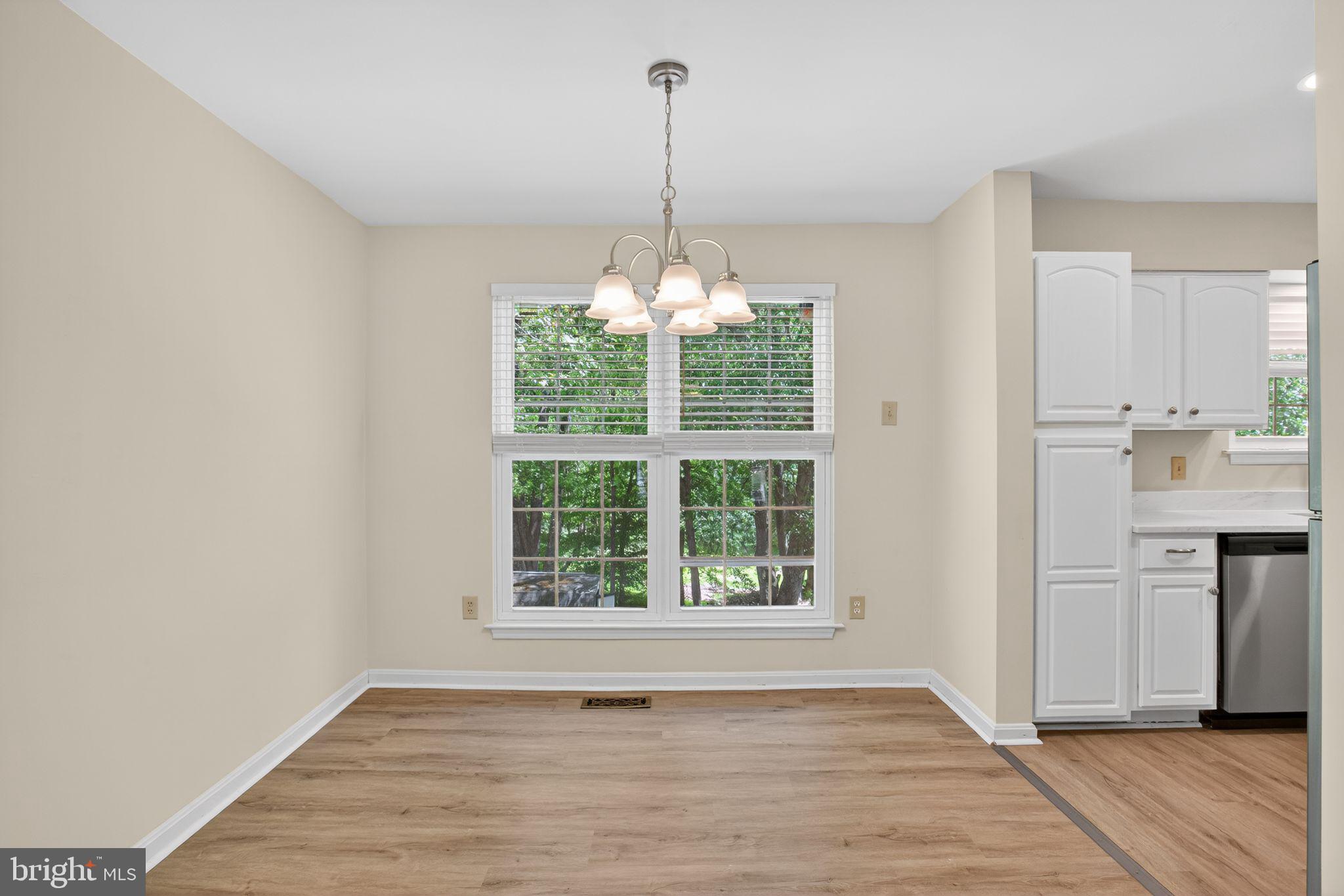 FOX RUN ESTATES - Residential