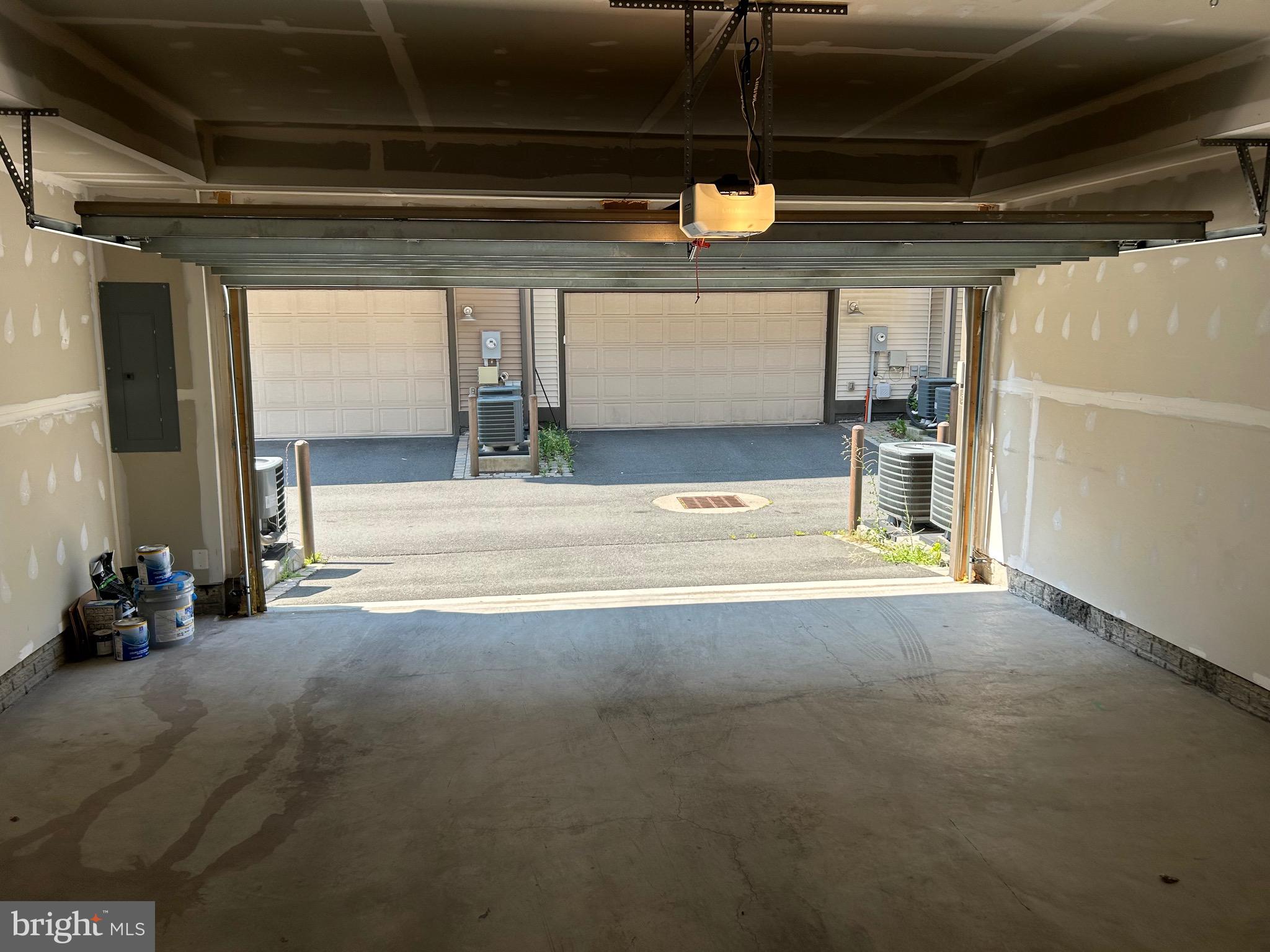 WESTMOORE AT MOOREFIELD - Residential Lease