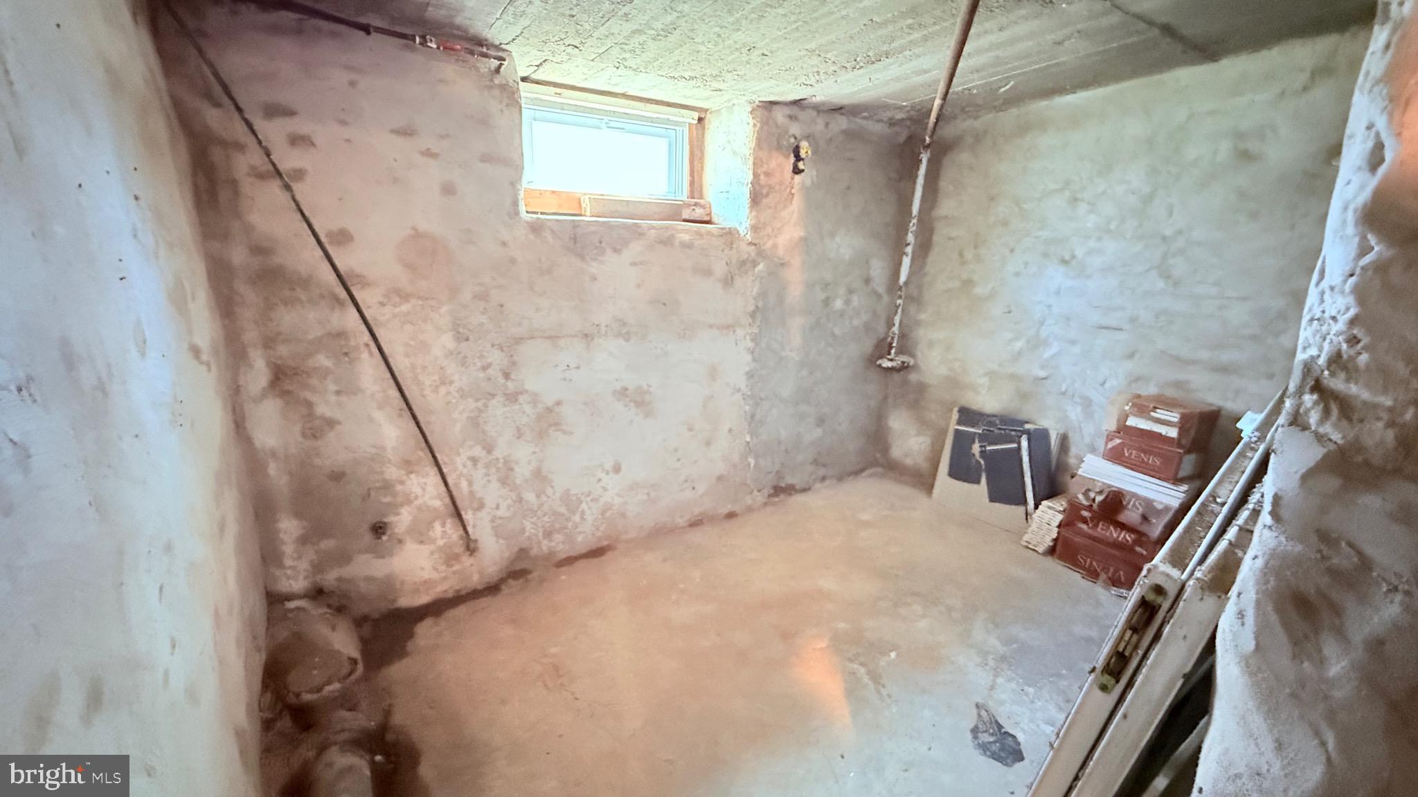 LAWNDALE - Residential