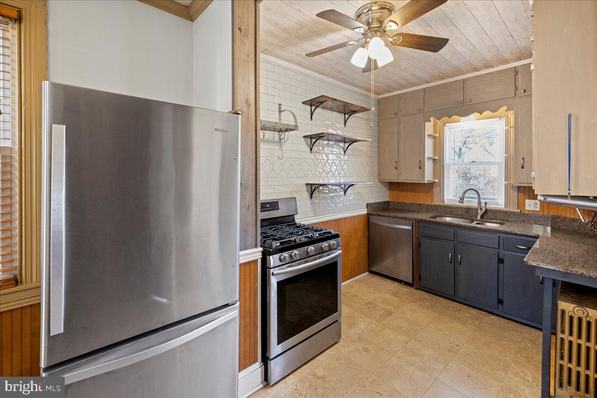 DALLASTOWN BORO - Residential