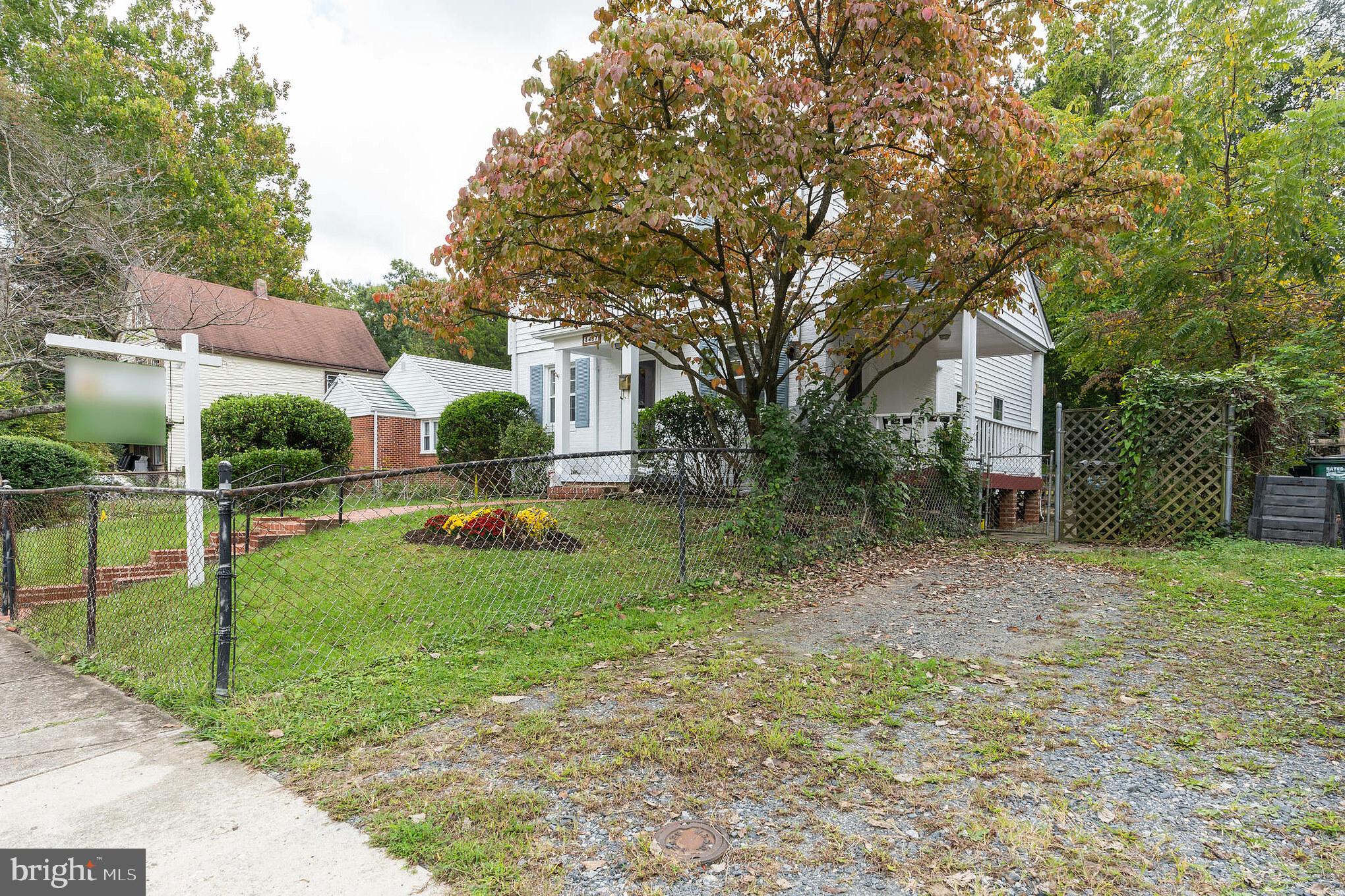 BRENTWOOD - Residential