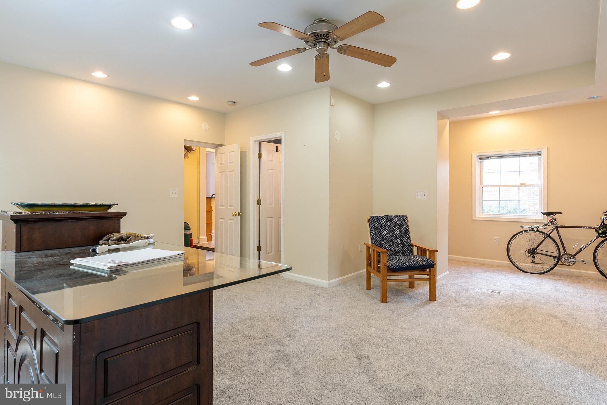 BRENTWOOD - Residential