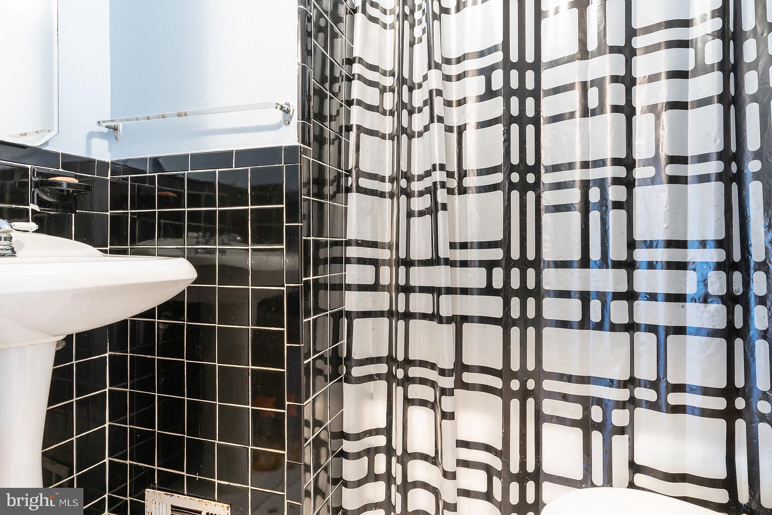 BRENTWOOD - Residential