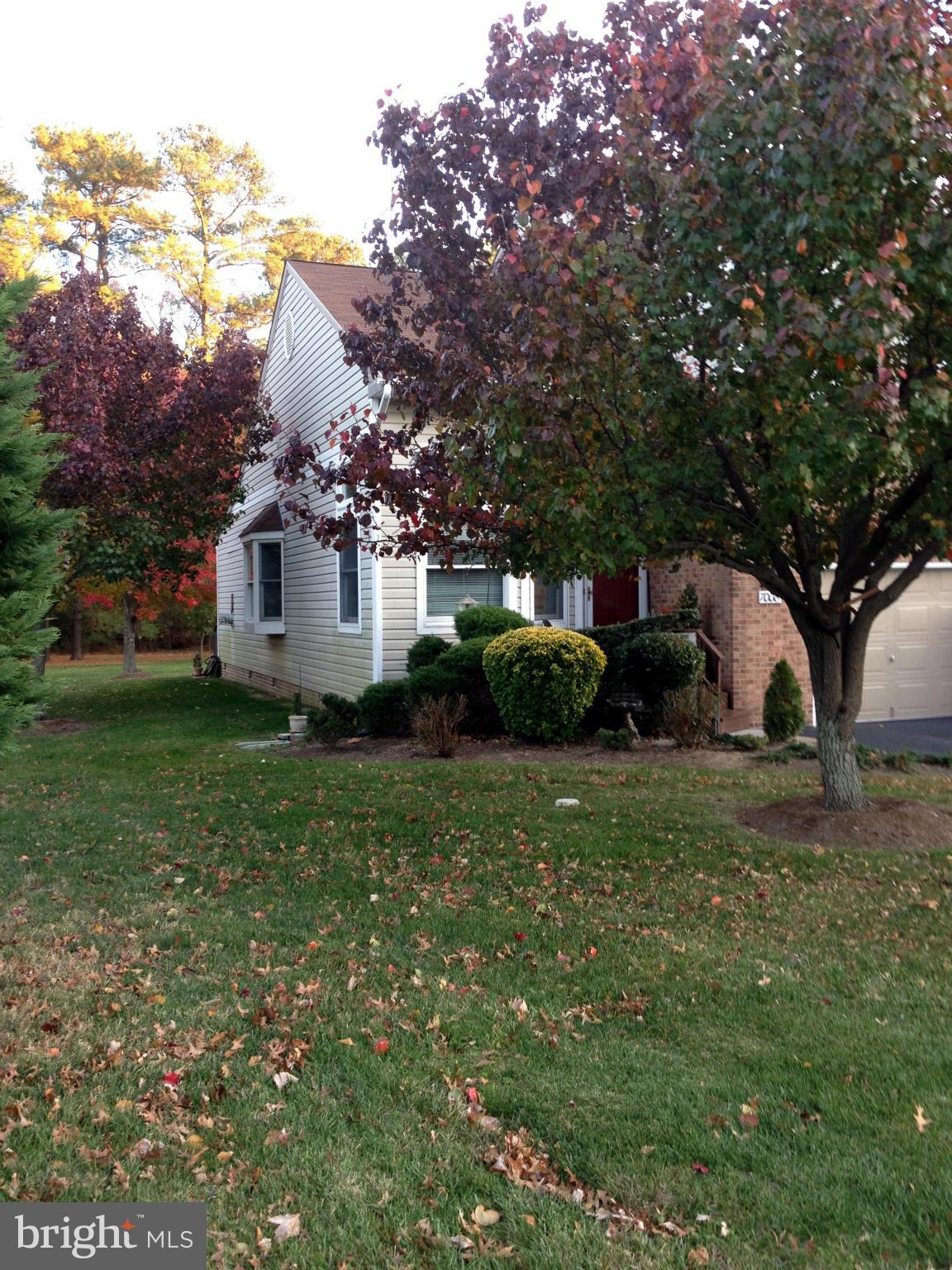 BRIDGE POINTE TOWNHOUSES - Residential