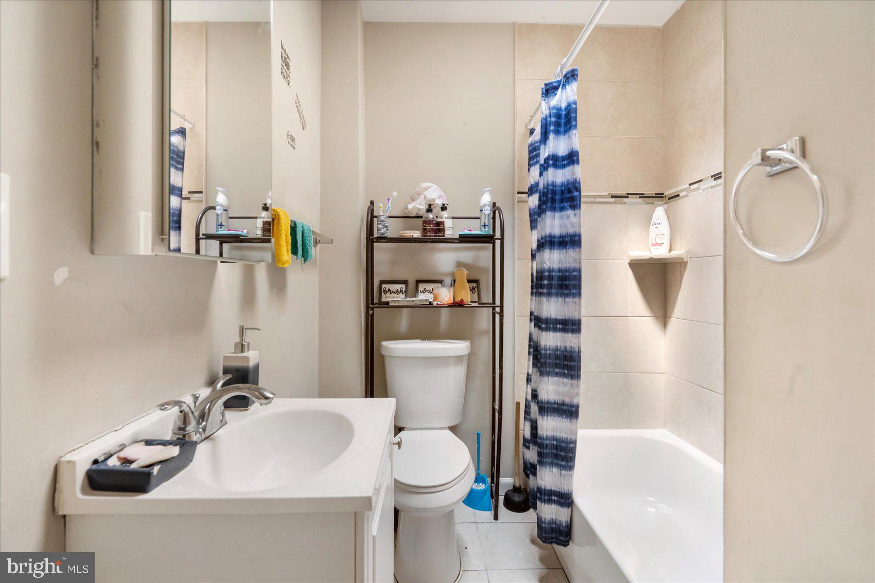 ROSEMONT - Residential