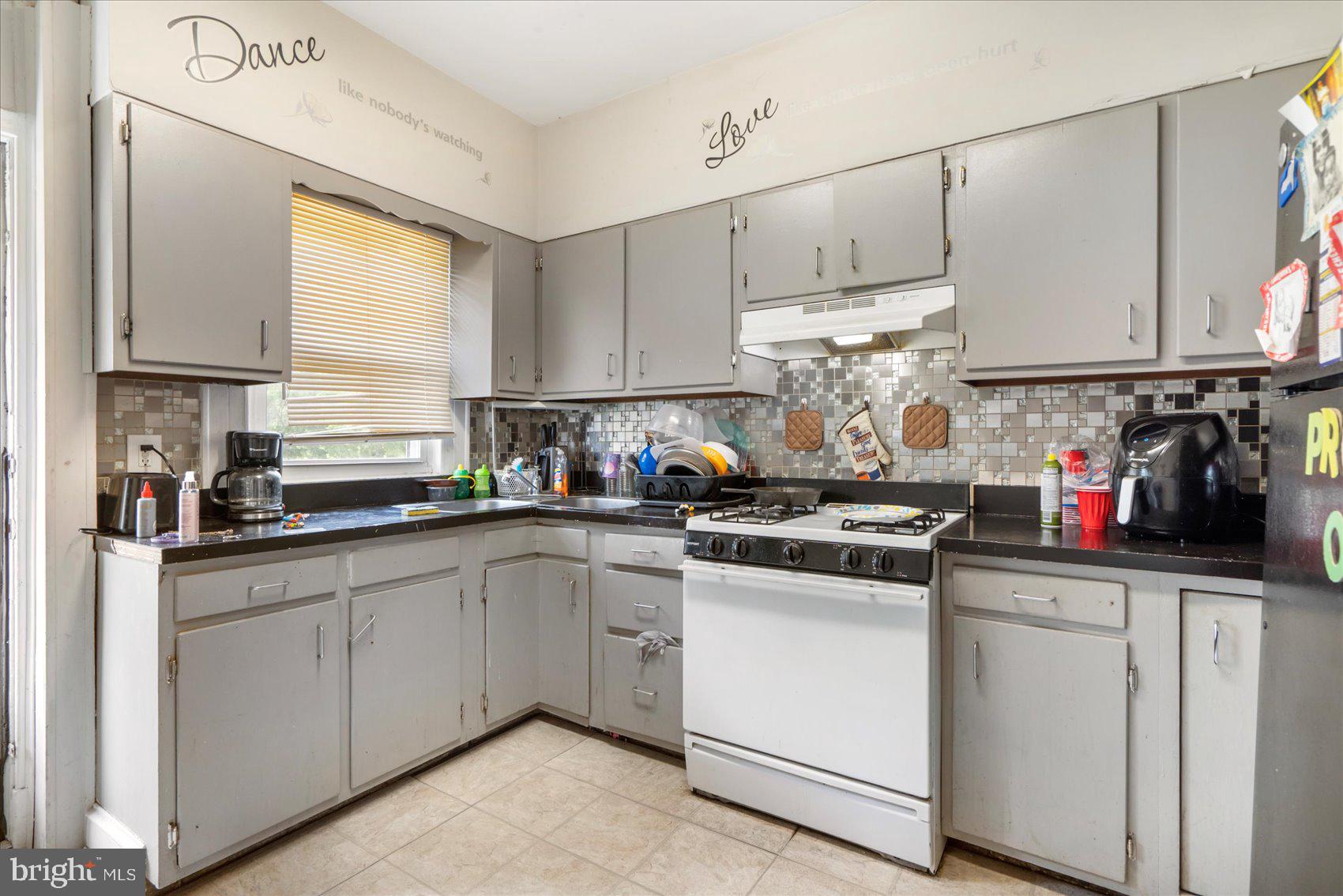 ROSEMONT - Residential