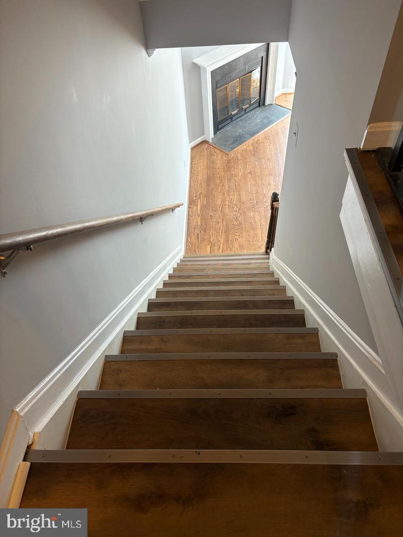 LOVETON FARMS - Residential Lease