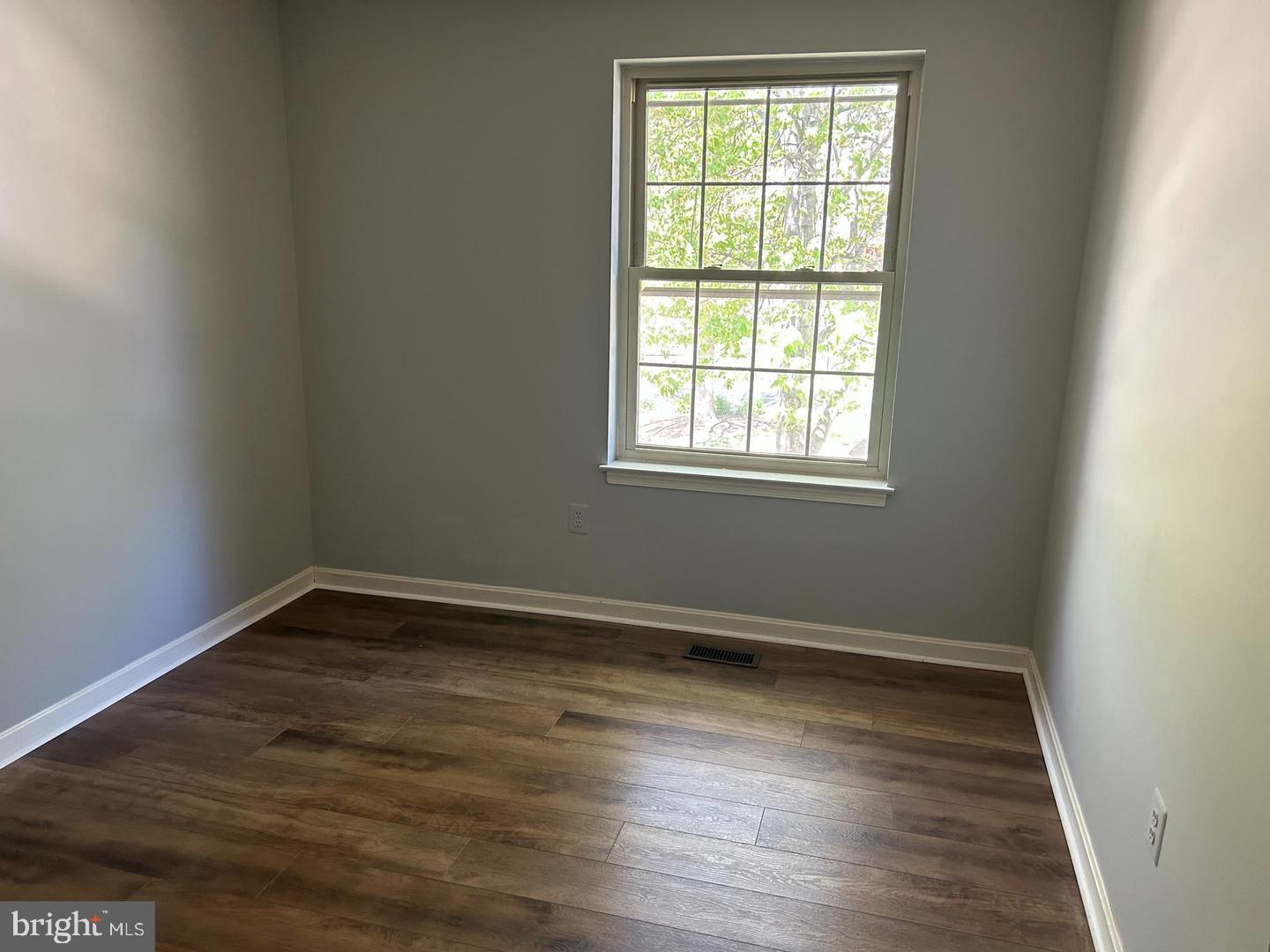 LOVETON FARMS - Residential Lease