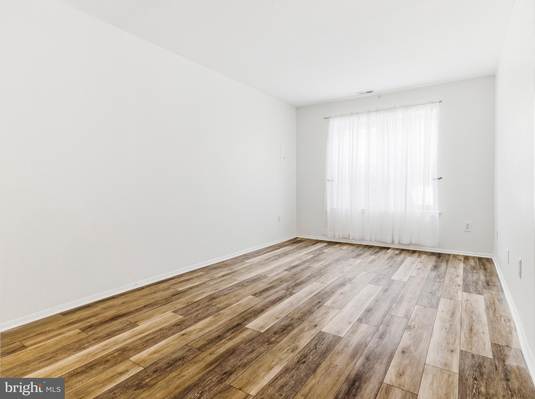 HUNT CLUB - Residential