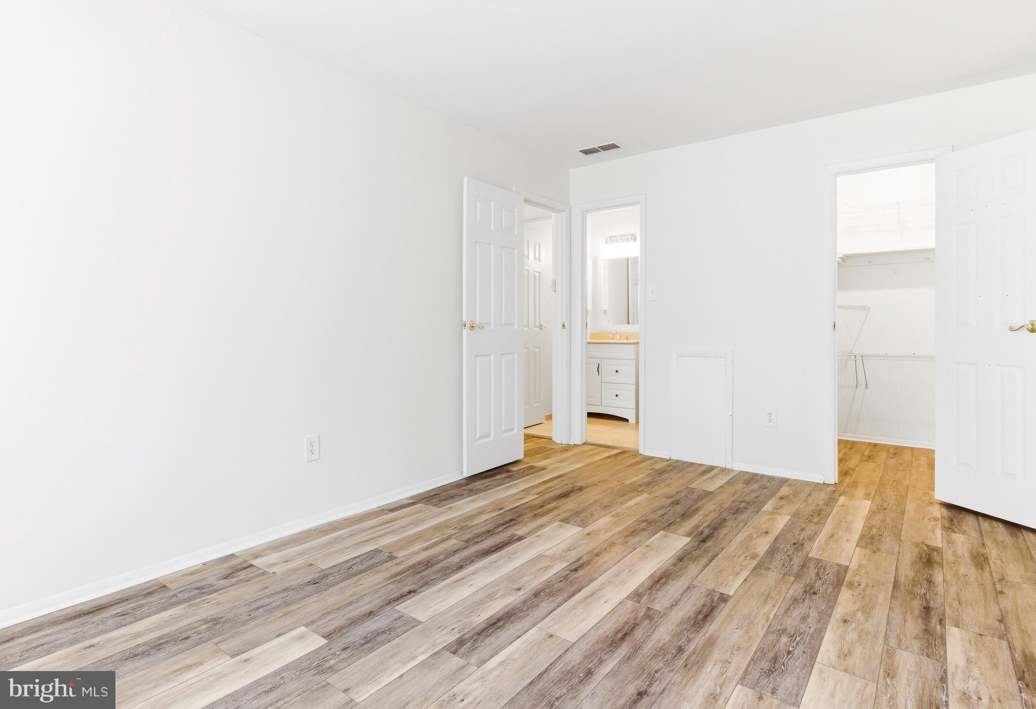 HUNT CLUB - Residential