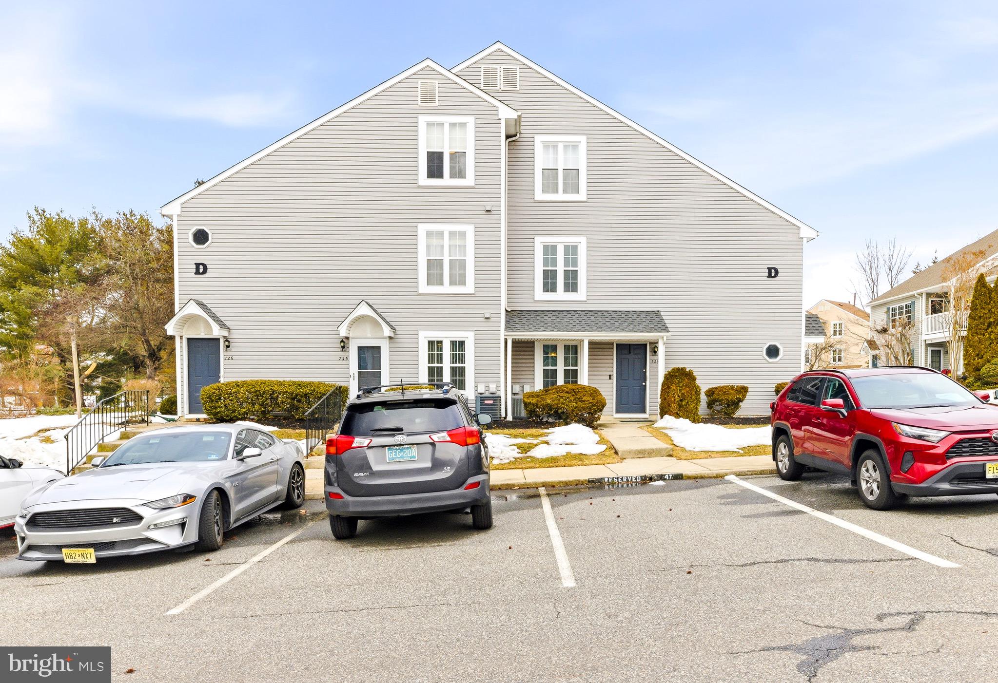 HUNT CLUB - Residential