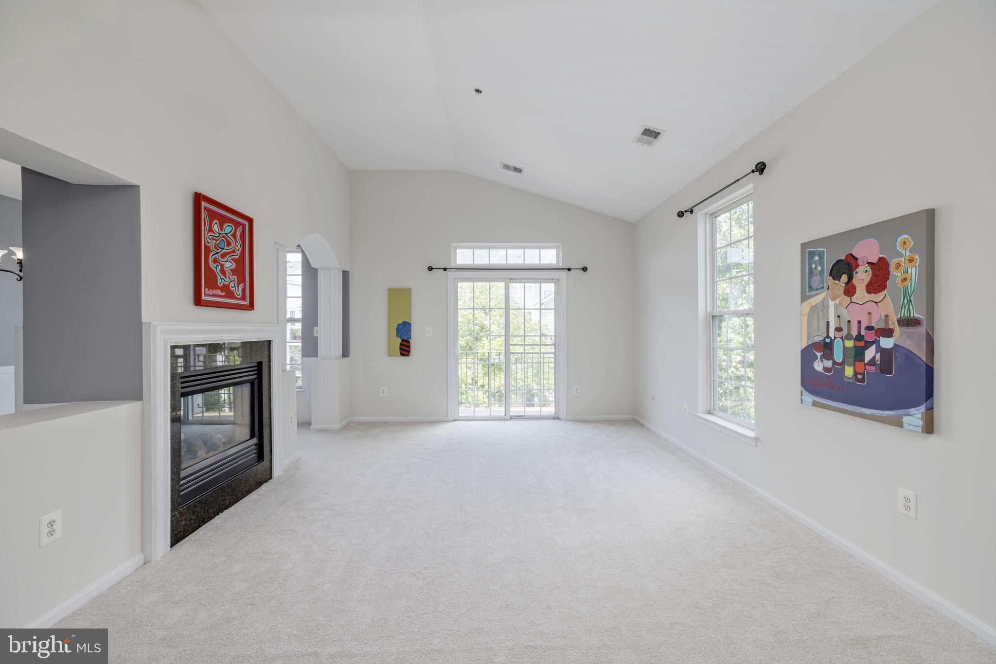 CAMERON STATION - Residential