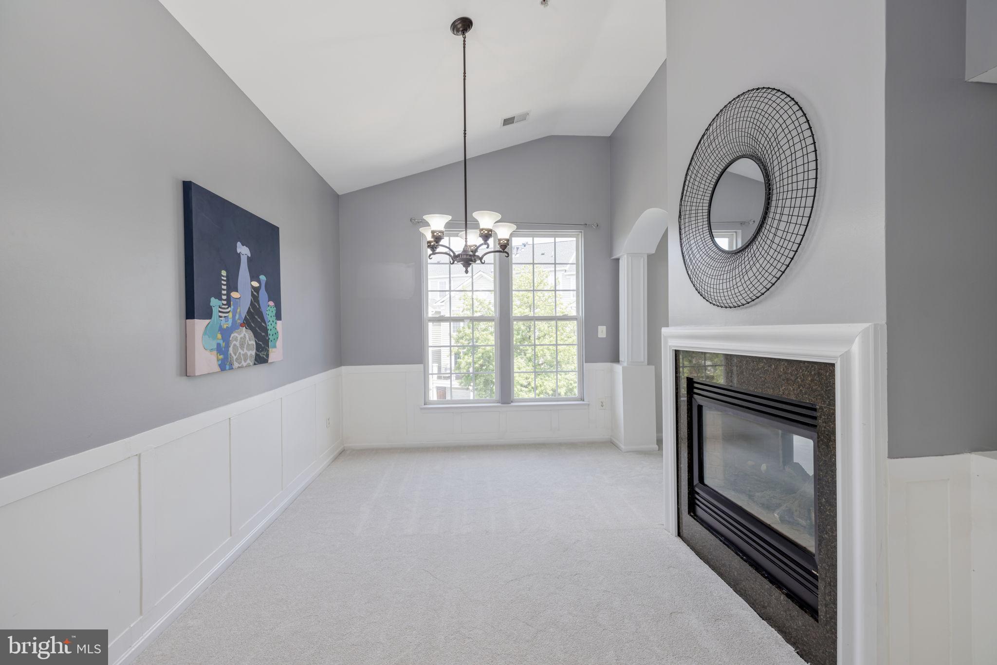 CAMERON STATION - Residential