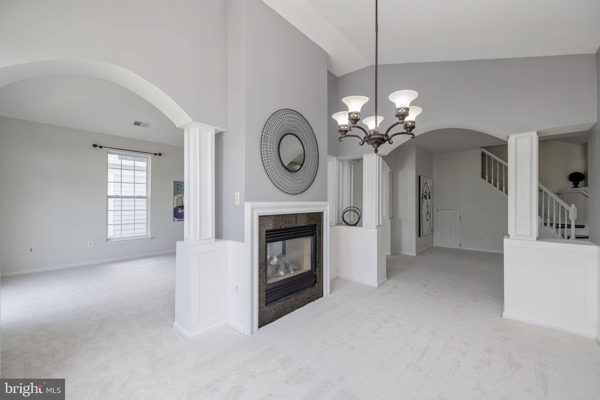 CAMERON STATION - Residential