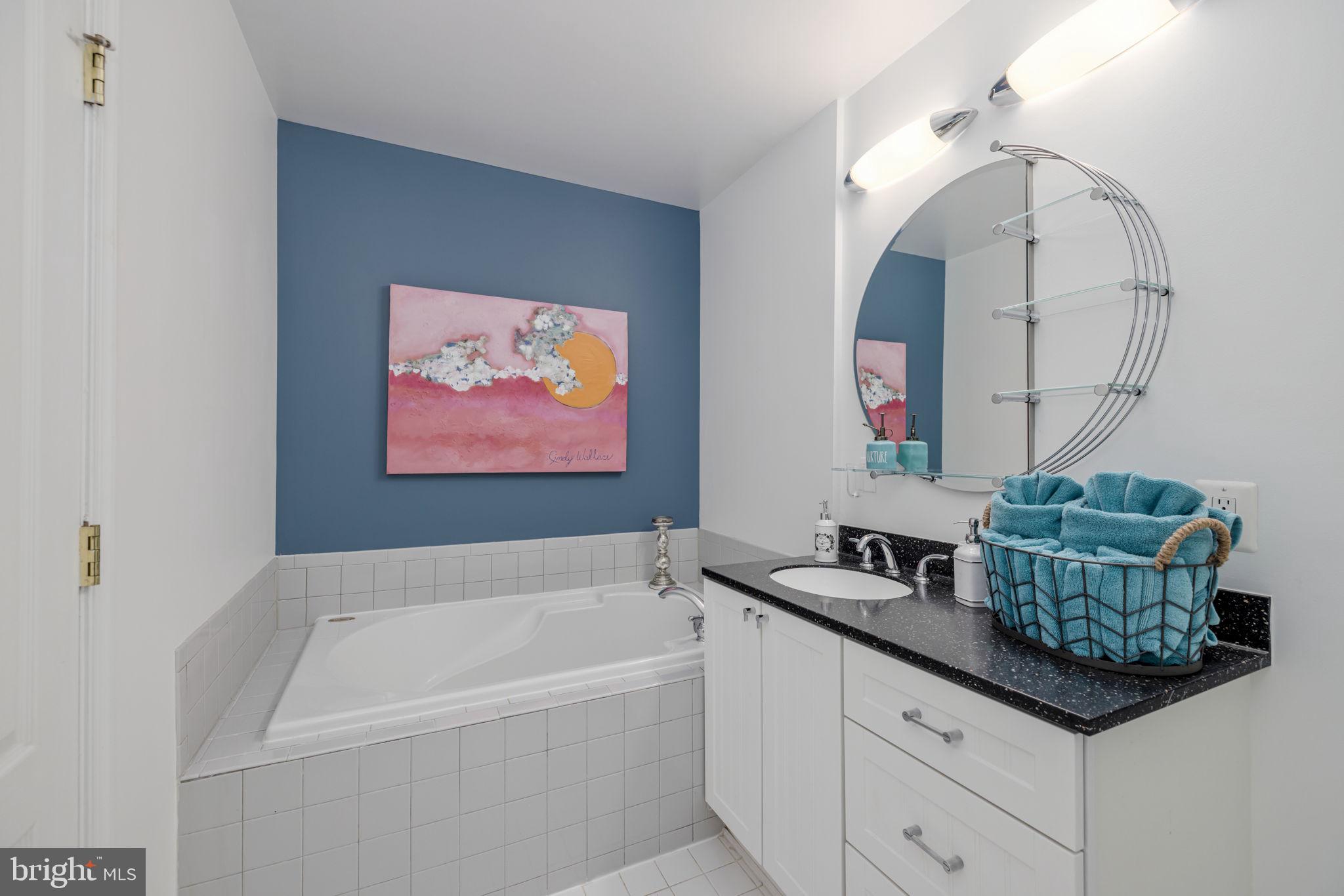 CAMERON STATION - Residential