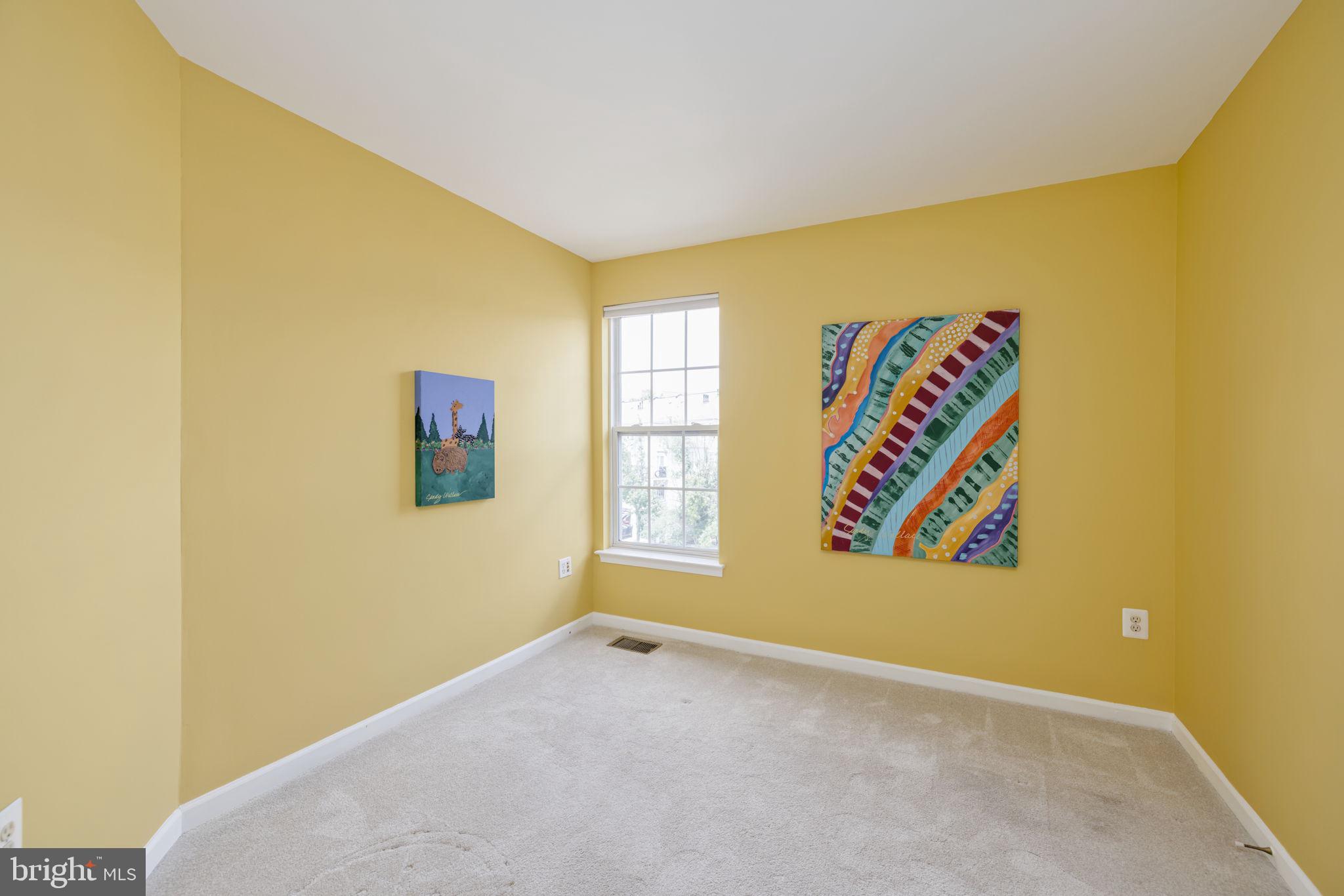 CAMERON STATION - Residential