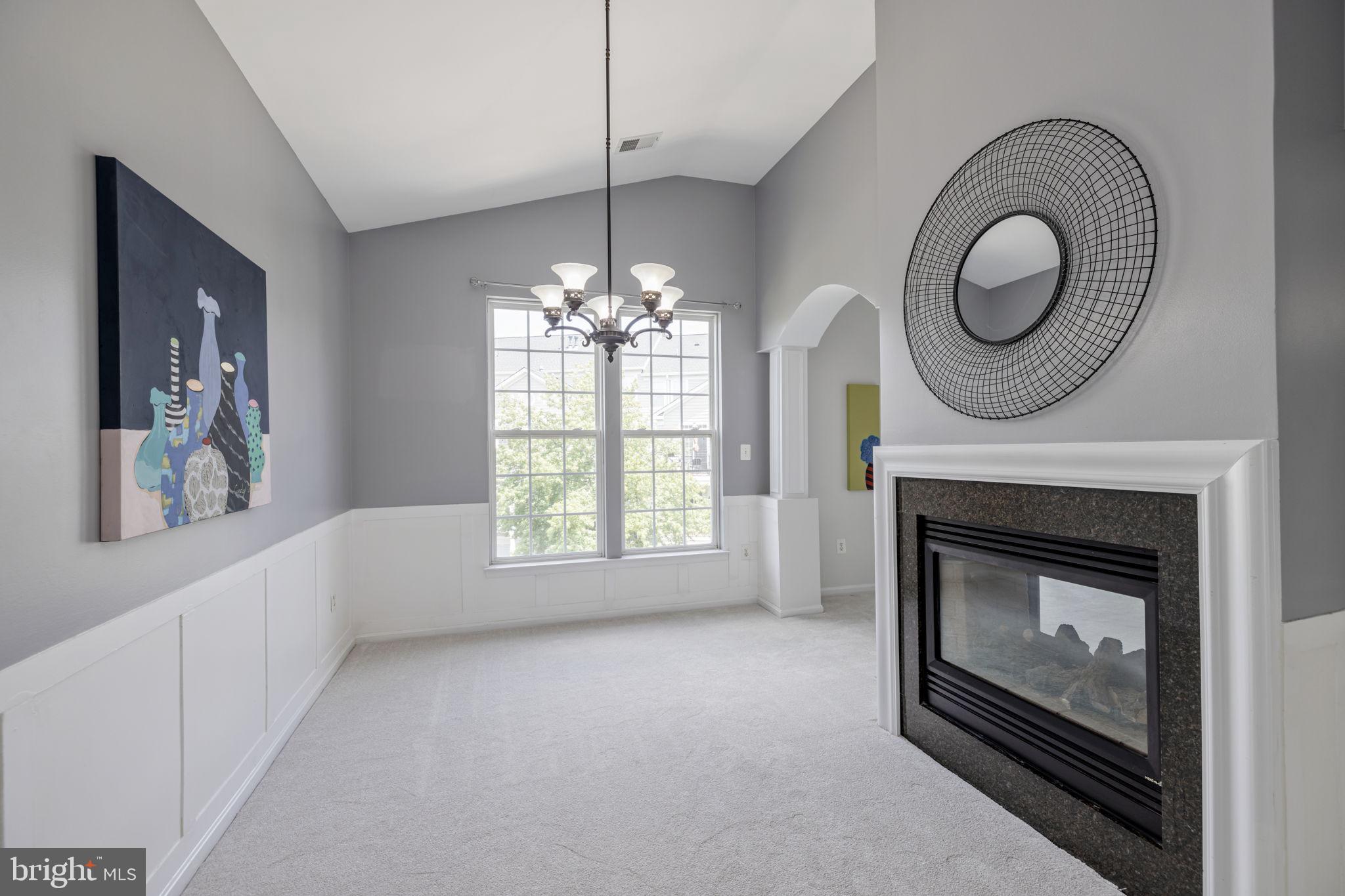 CAMERON STATION - Residential