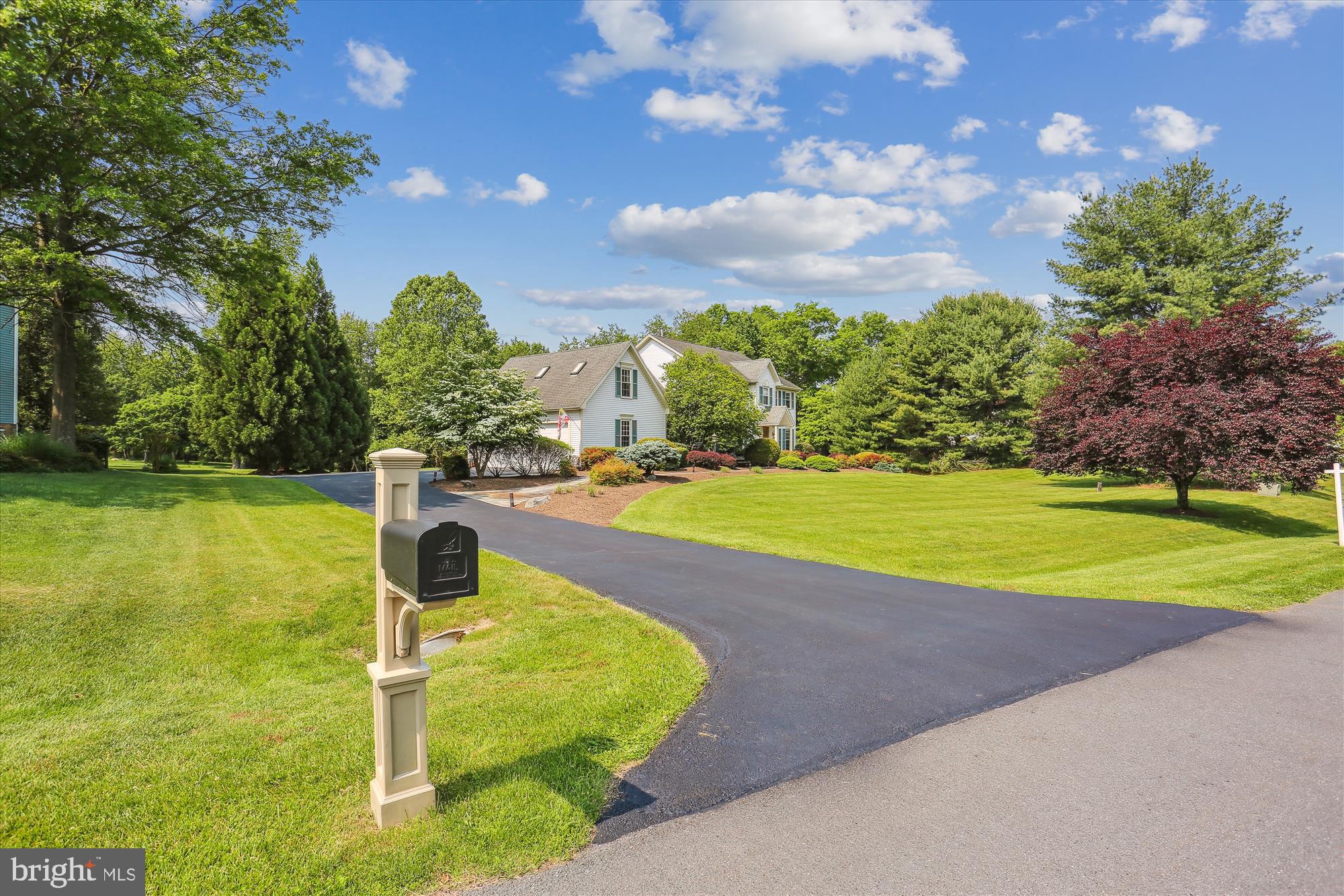 FOXLAIR ACRES - Residential