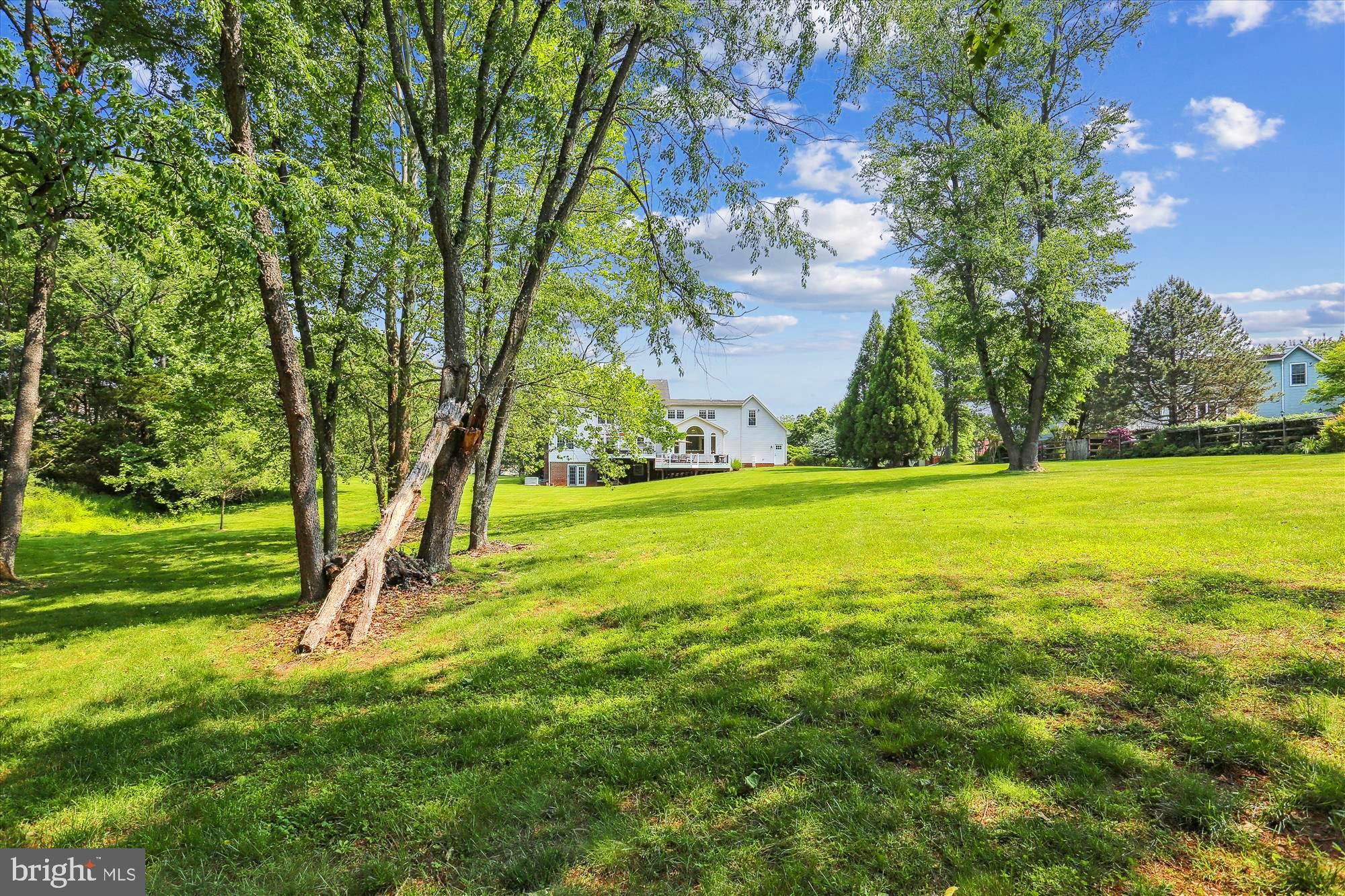 FOXLAIR ACRES - Residential