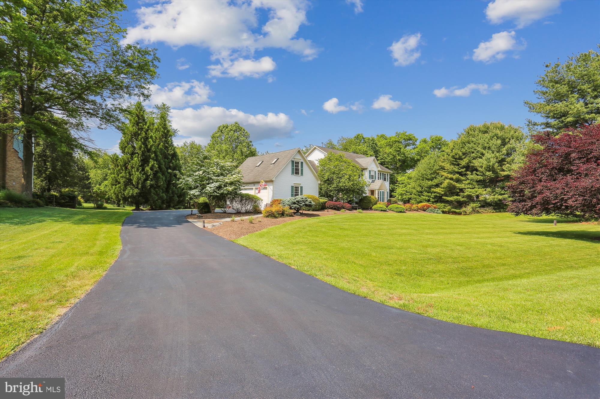 FOXLAIR ACRES - Residential