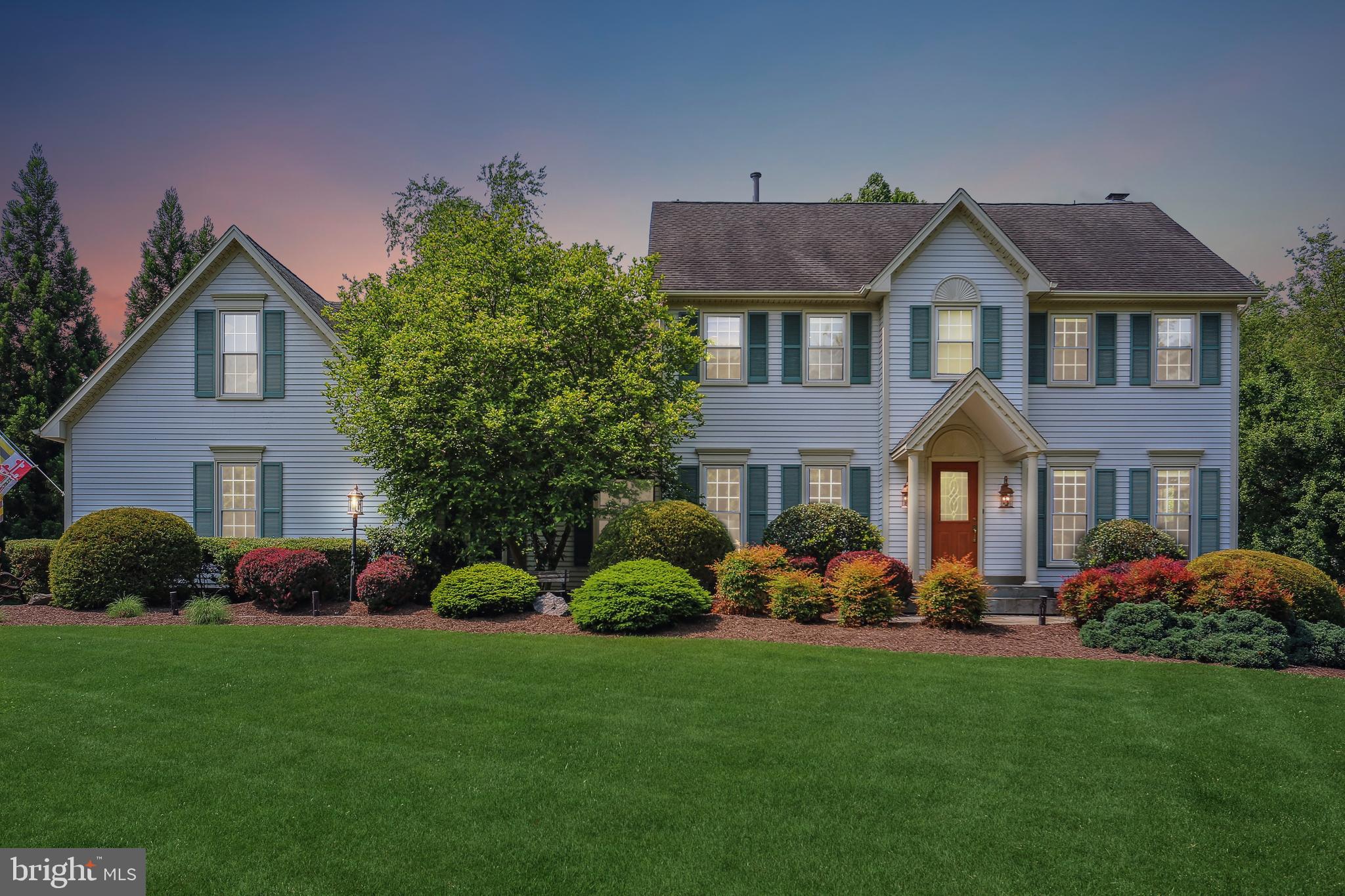 FOXLAIR ACRES - Residential