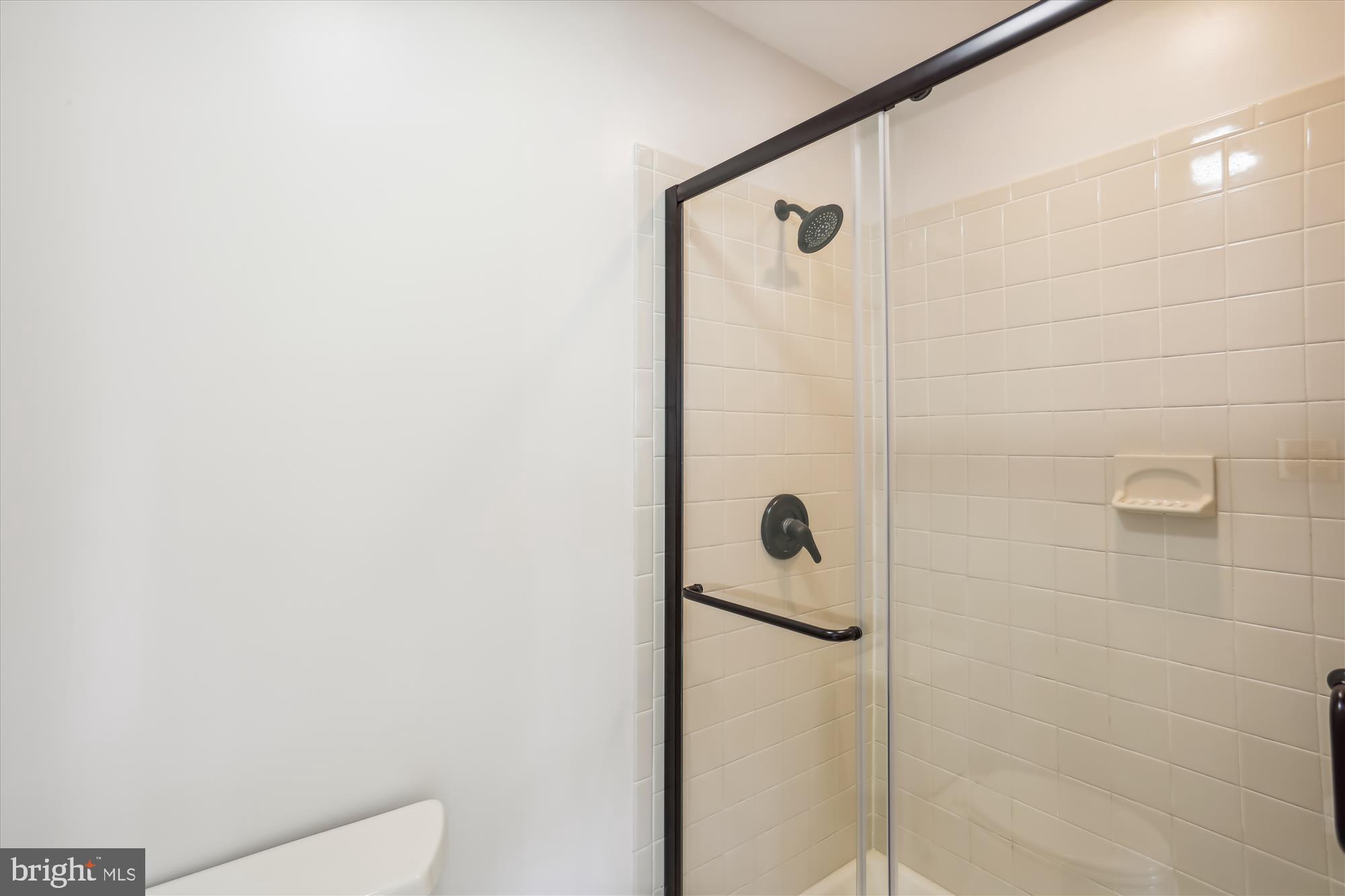 FOXLAIR ACRES - Residential