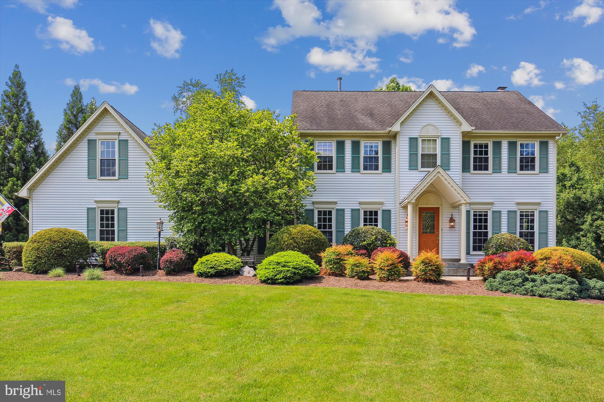 FOXLAIR ACRES - Residential