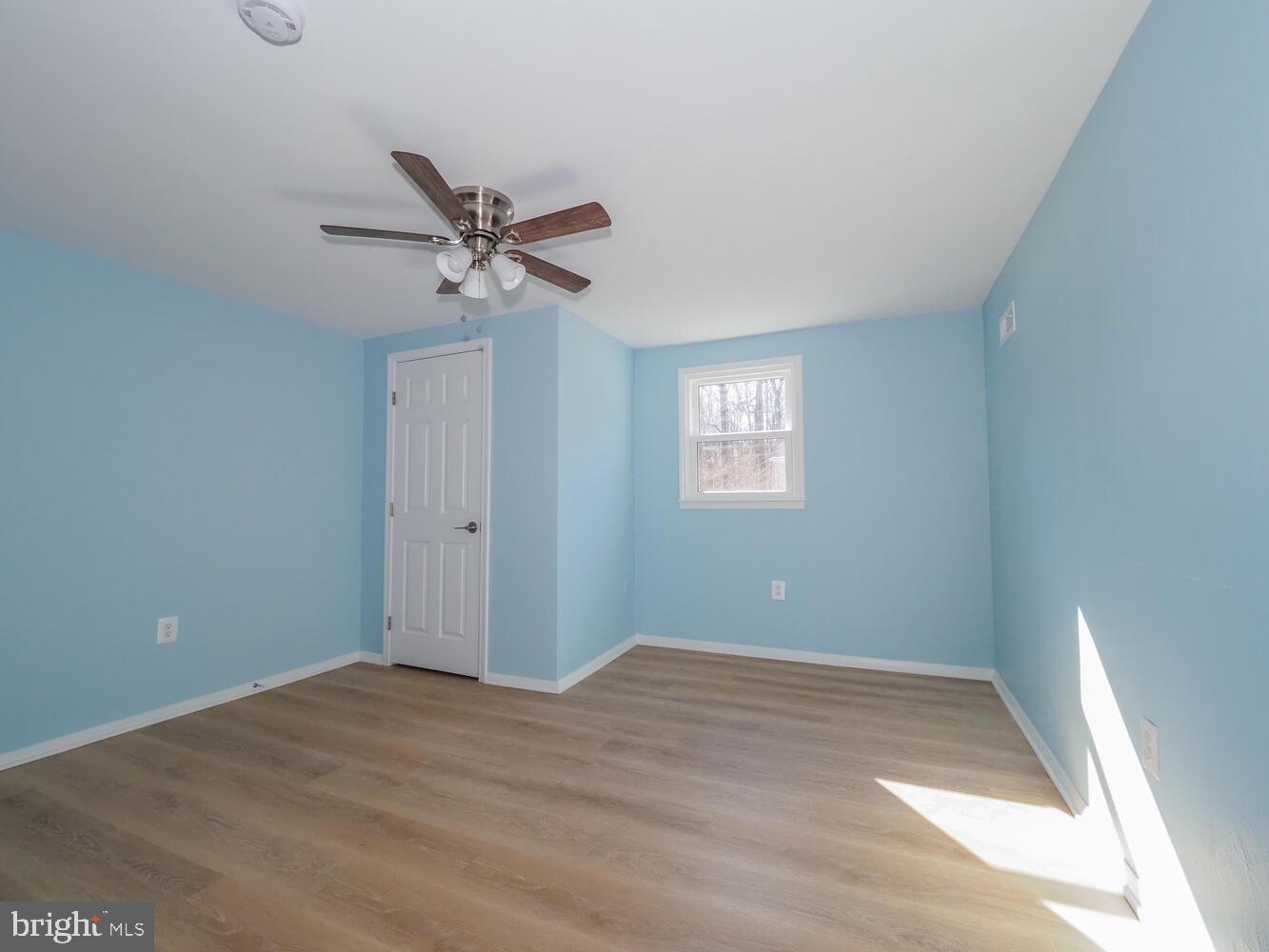 WILLIAMSBURG - Residential