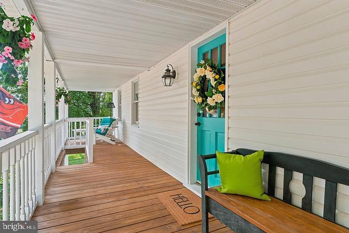 26 HILLSIDE AVENUE