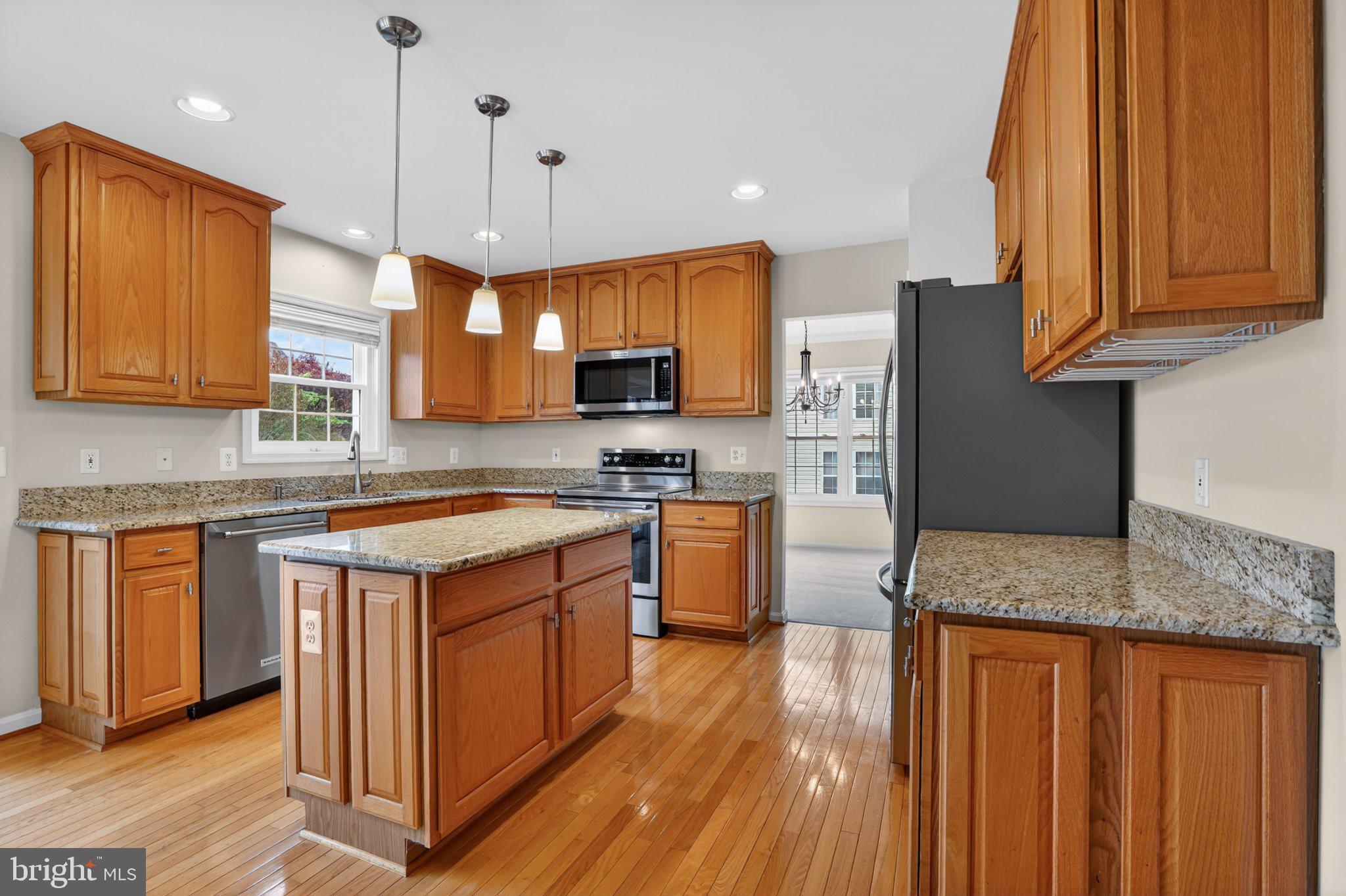 BRIDLEWOOD MANOR - Residential