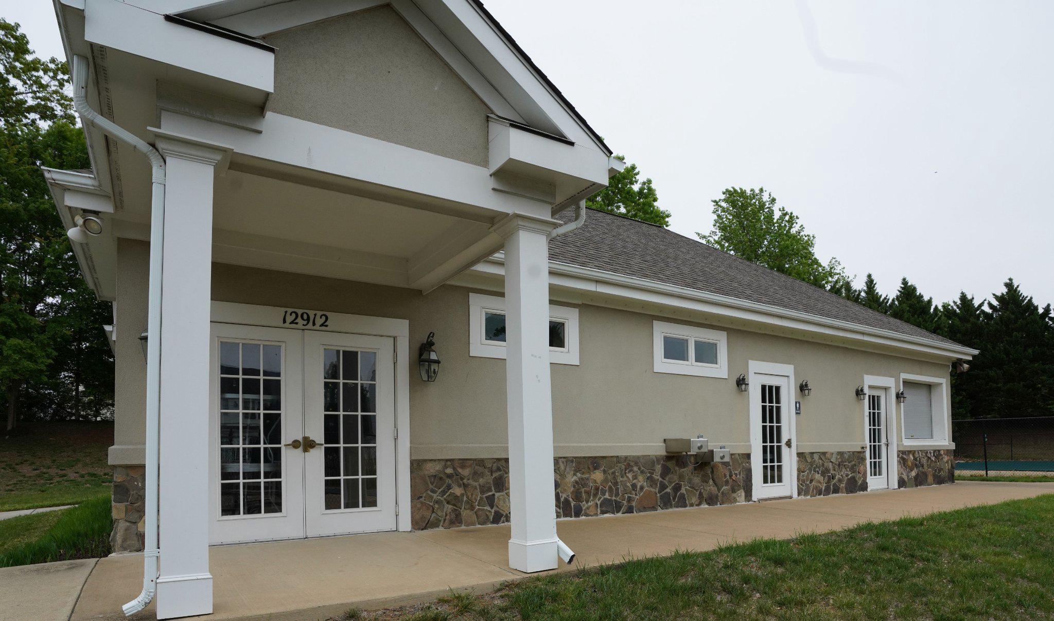 BRIDLEWOOD MANOR - Residential