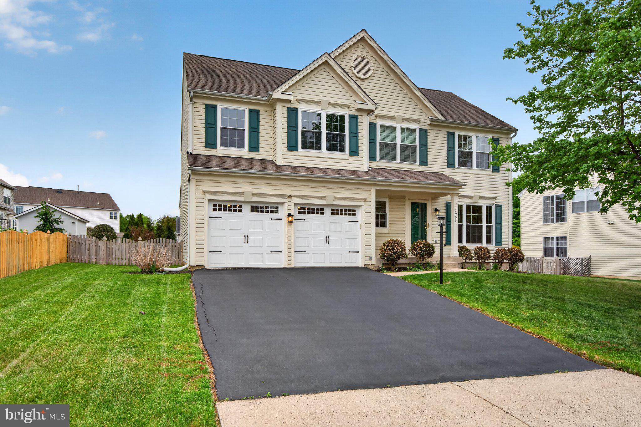 BRIDLEWOOD MANOR - Residential