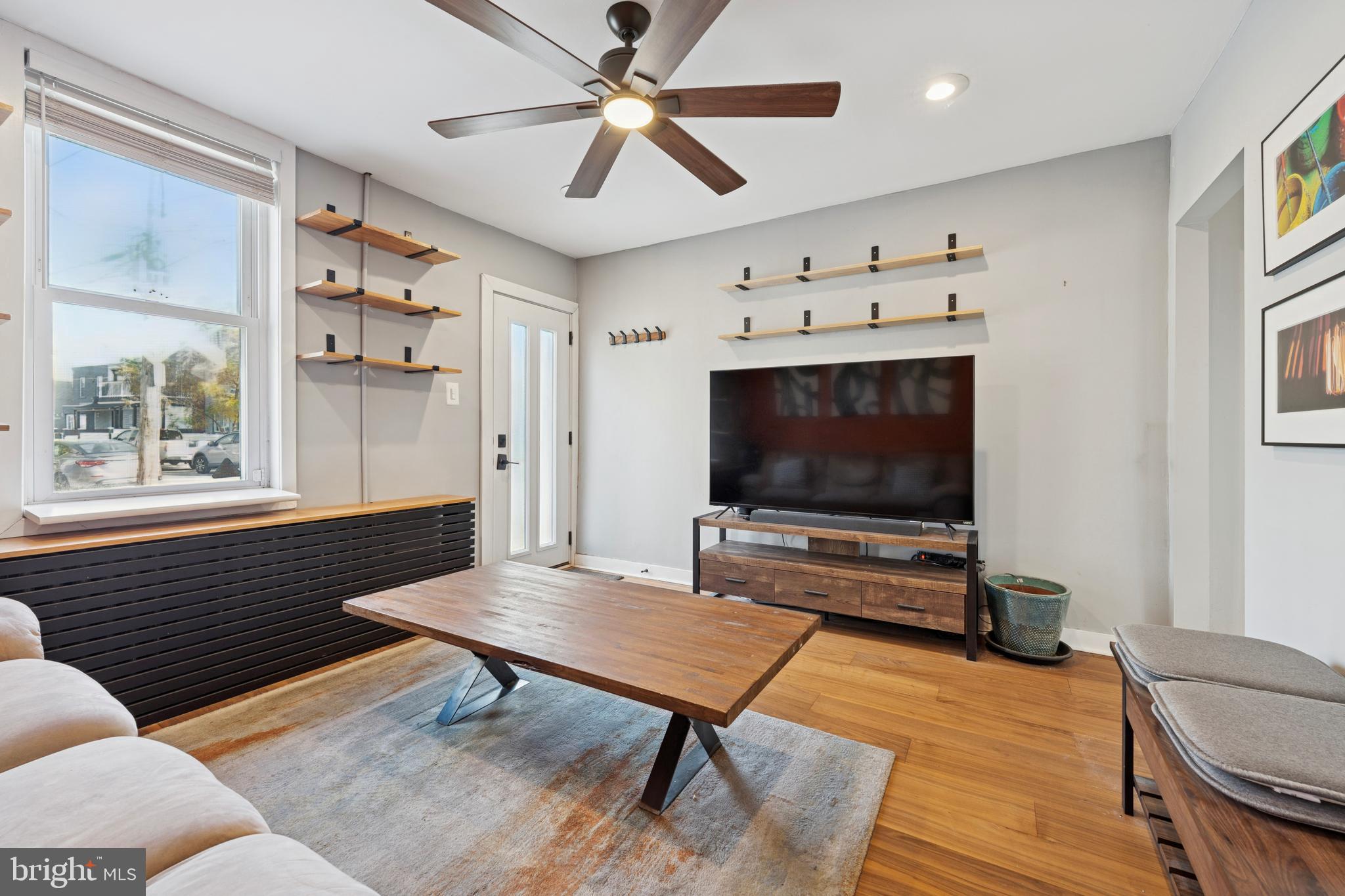 2366 E FLETCHER STREET