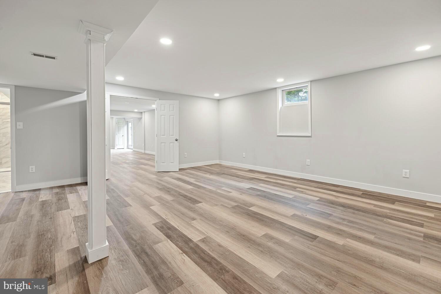 SUMMERFIELD CROSSING - Residential Lease