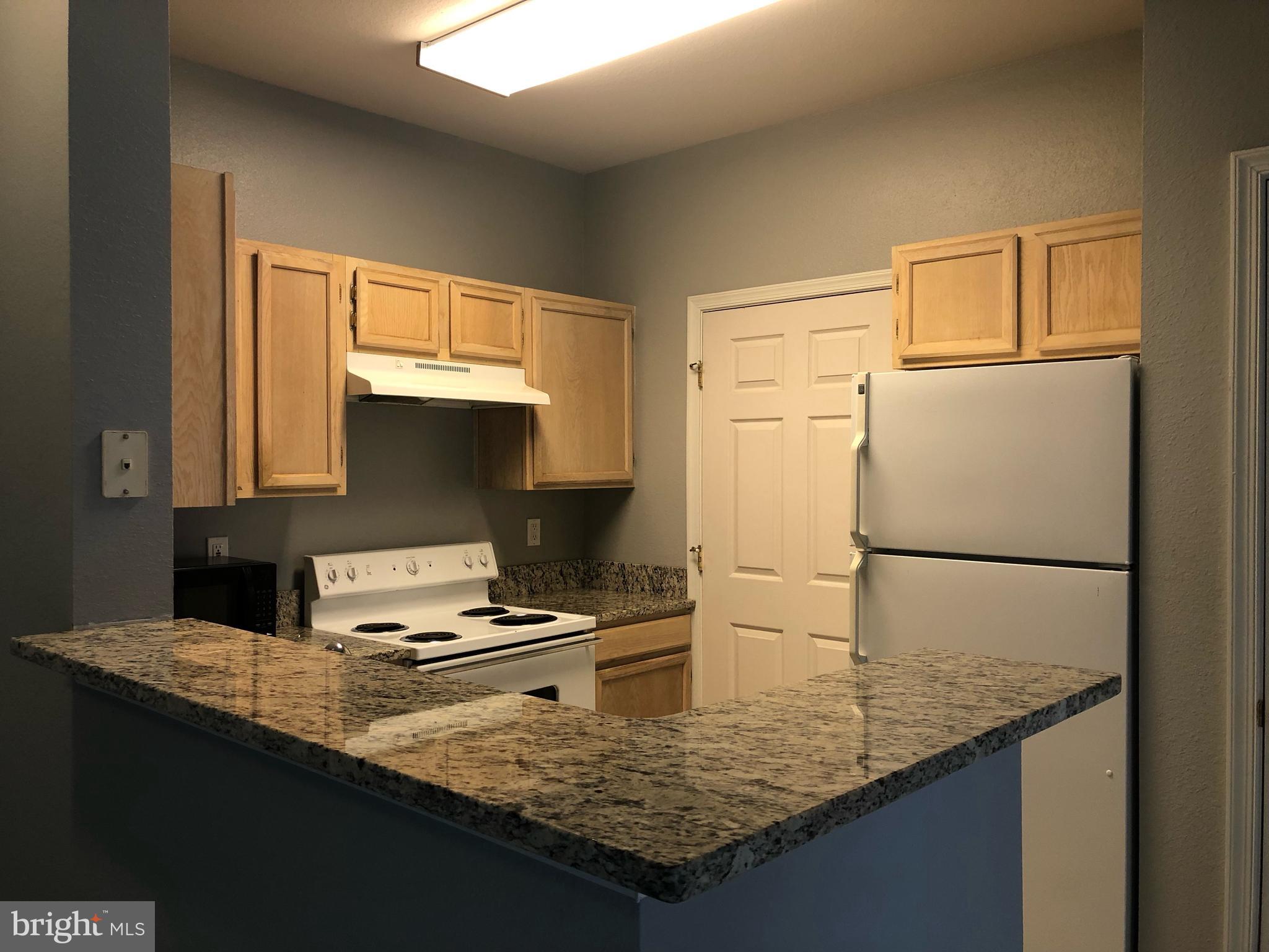 GATES OF MCLEAN - Residential Lease