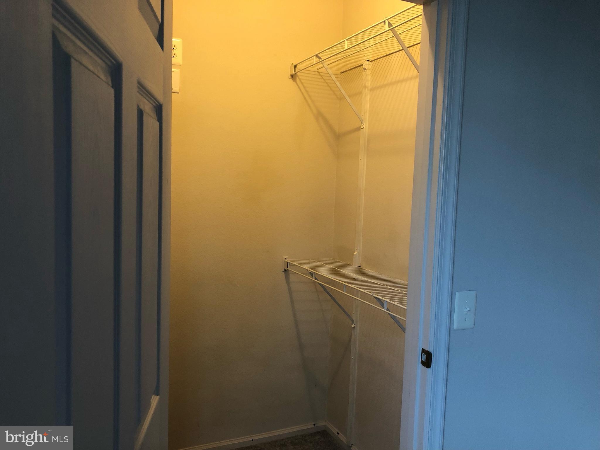 GATES OF MCLEAN - Residential Lease