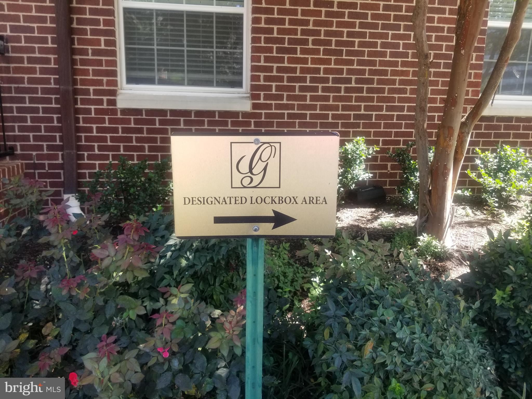 GATES OF MCLEAN - Residential Lease