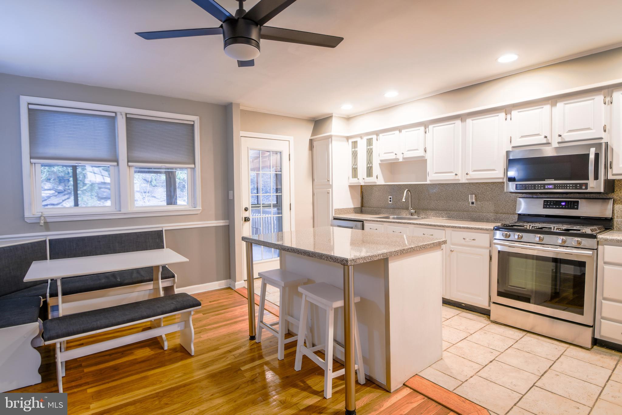 ROXBOROUGH - Residential Lease