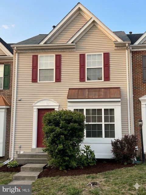 Photo of 9051 Slate Stone Loop, BRISTOW, VA 20136 (MLS # VAPW2118498)