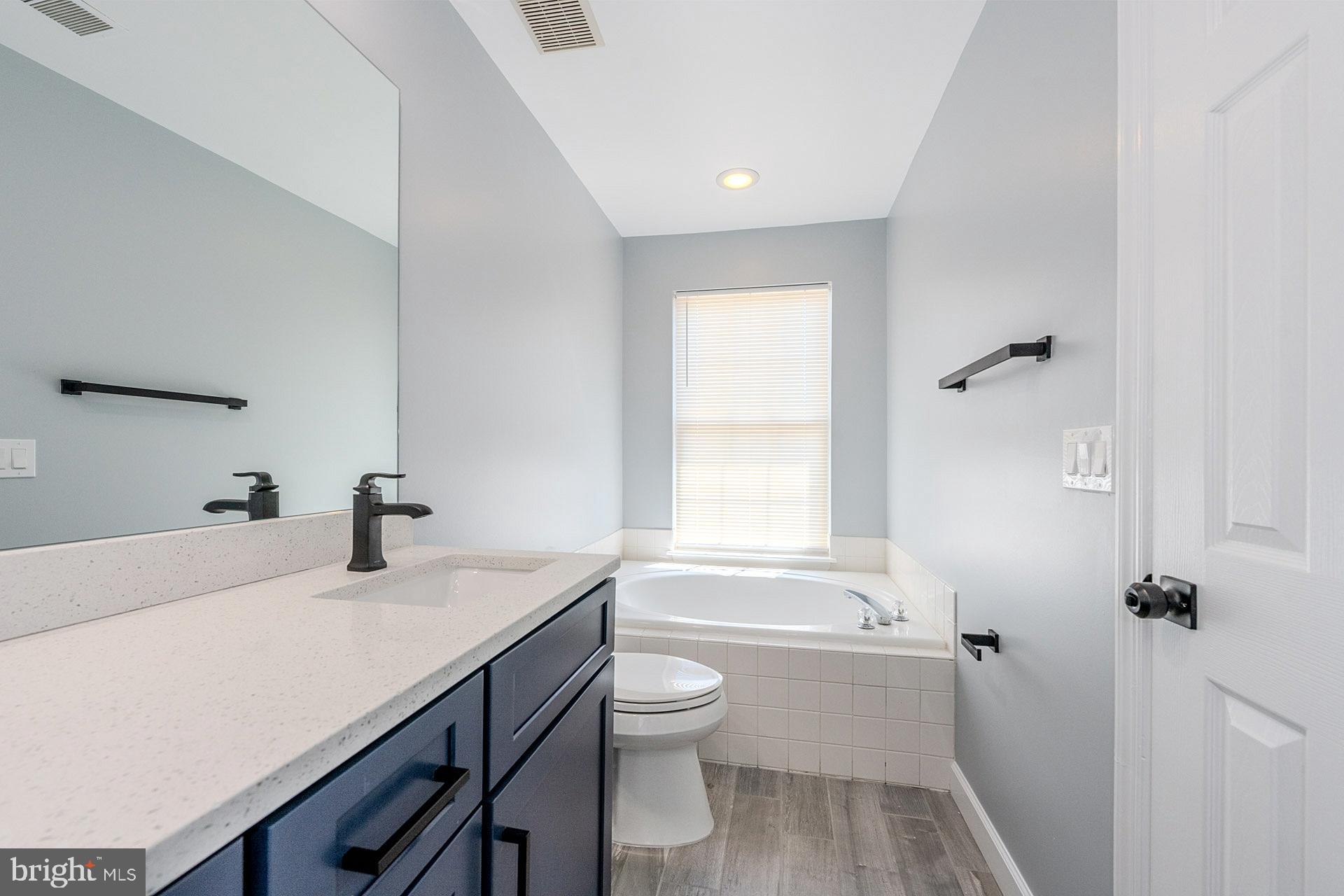 FOXBOROUGH - Residential