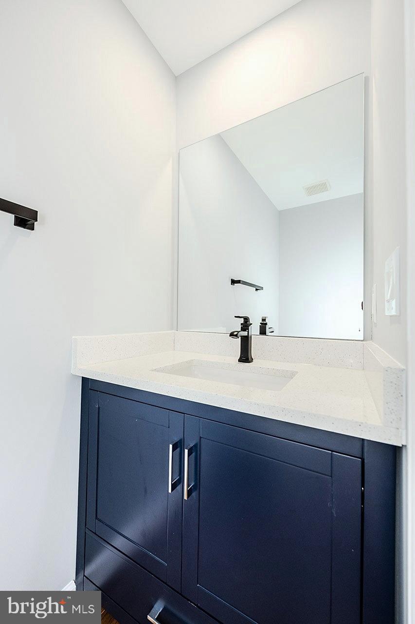 FOXBOROUGH - Residential